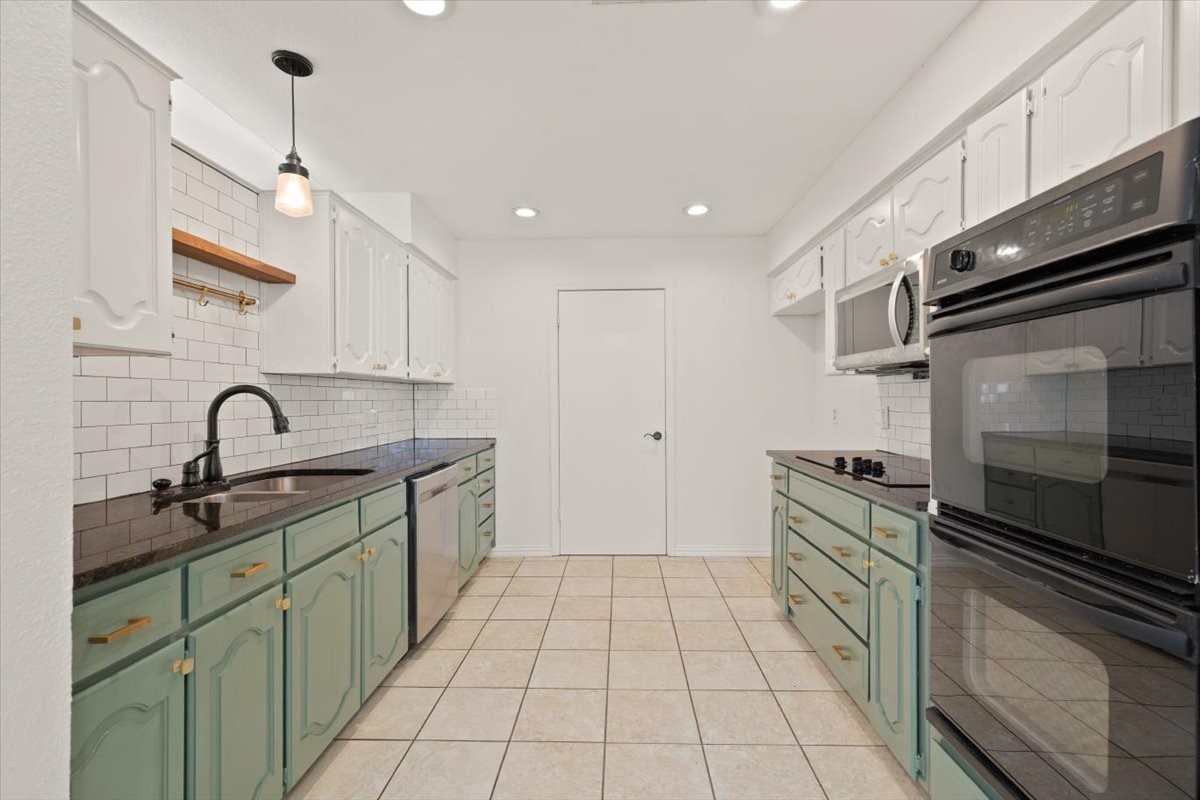 1001 Springfield Street