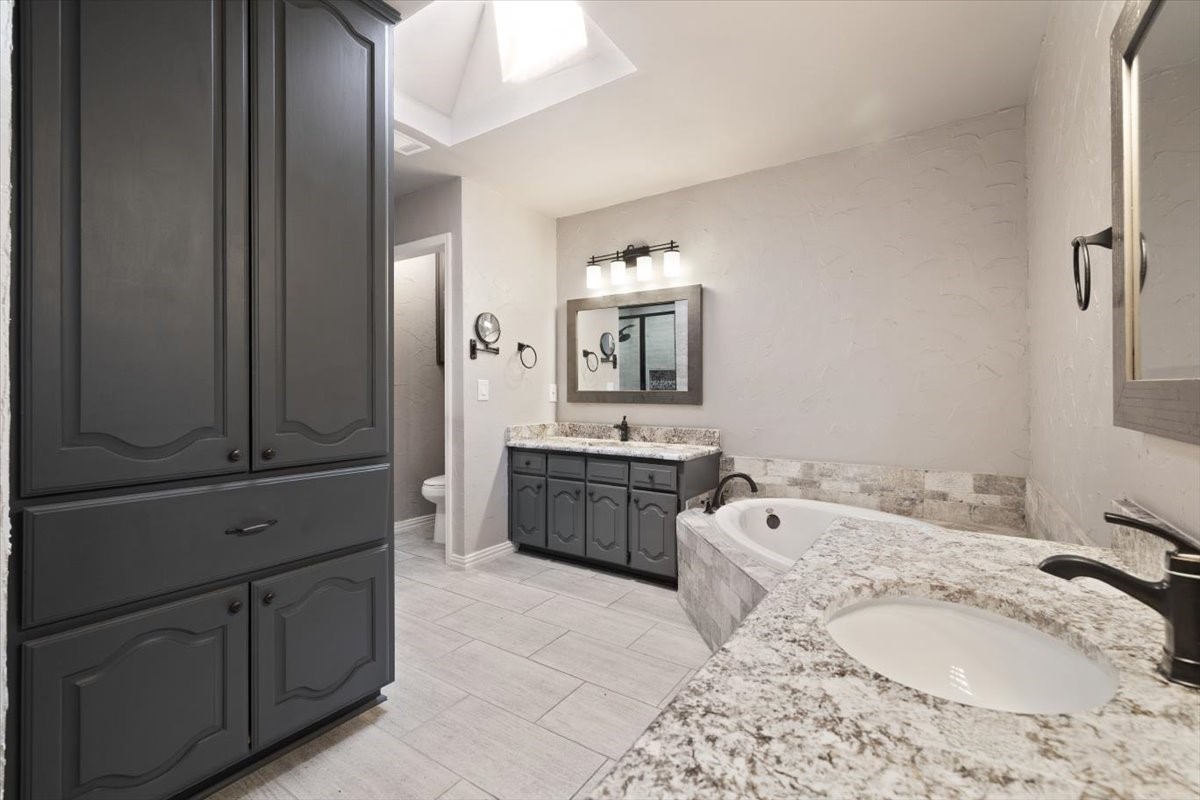 1001 Springfield Street