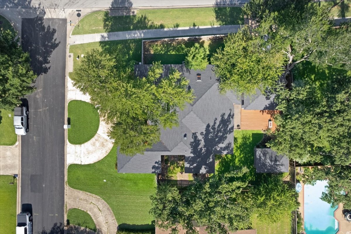 1001 Springfield Street