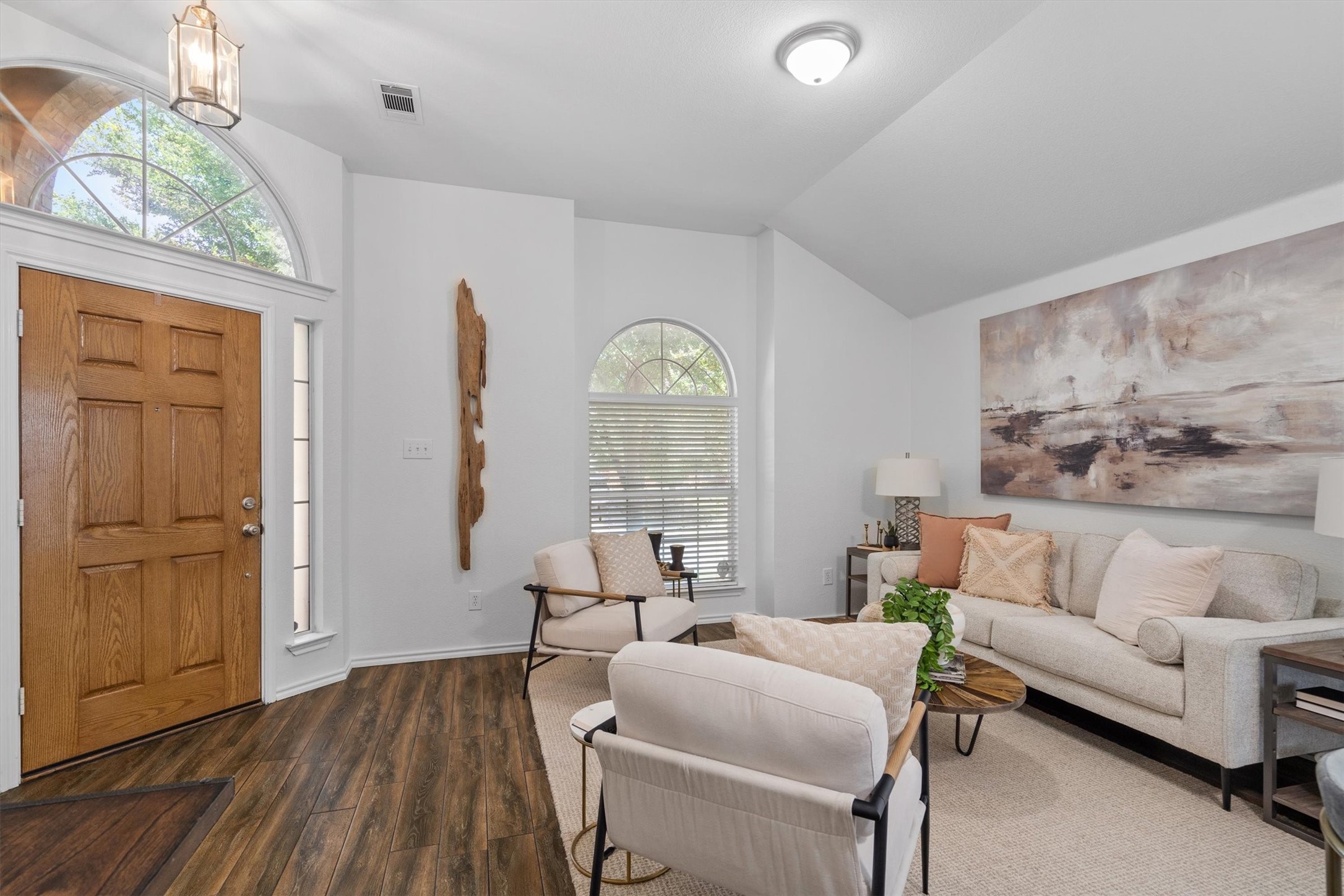 10149 Red Bluff Lane