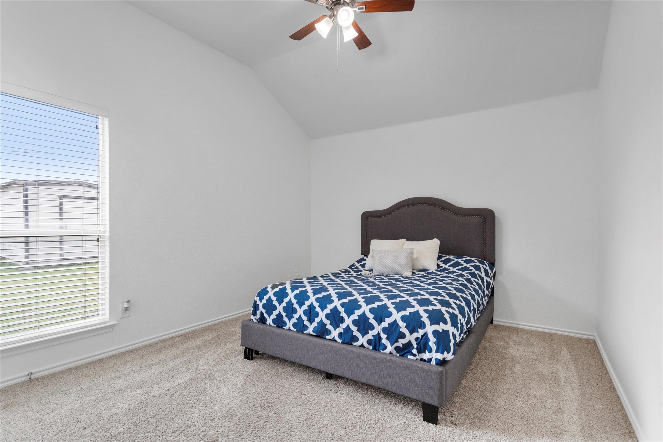 10149 Red Bluff Lane