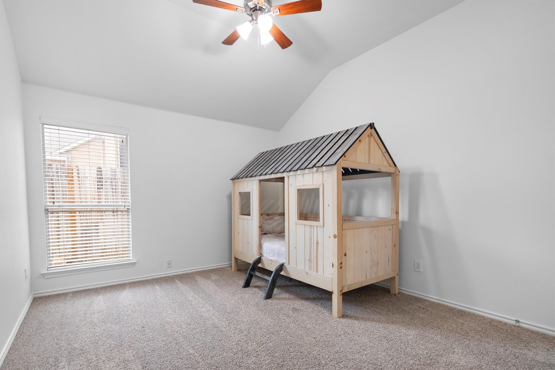 10149 Red Bluff Lane