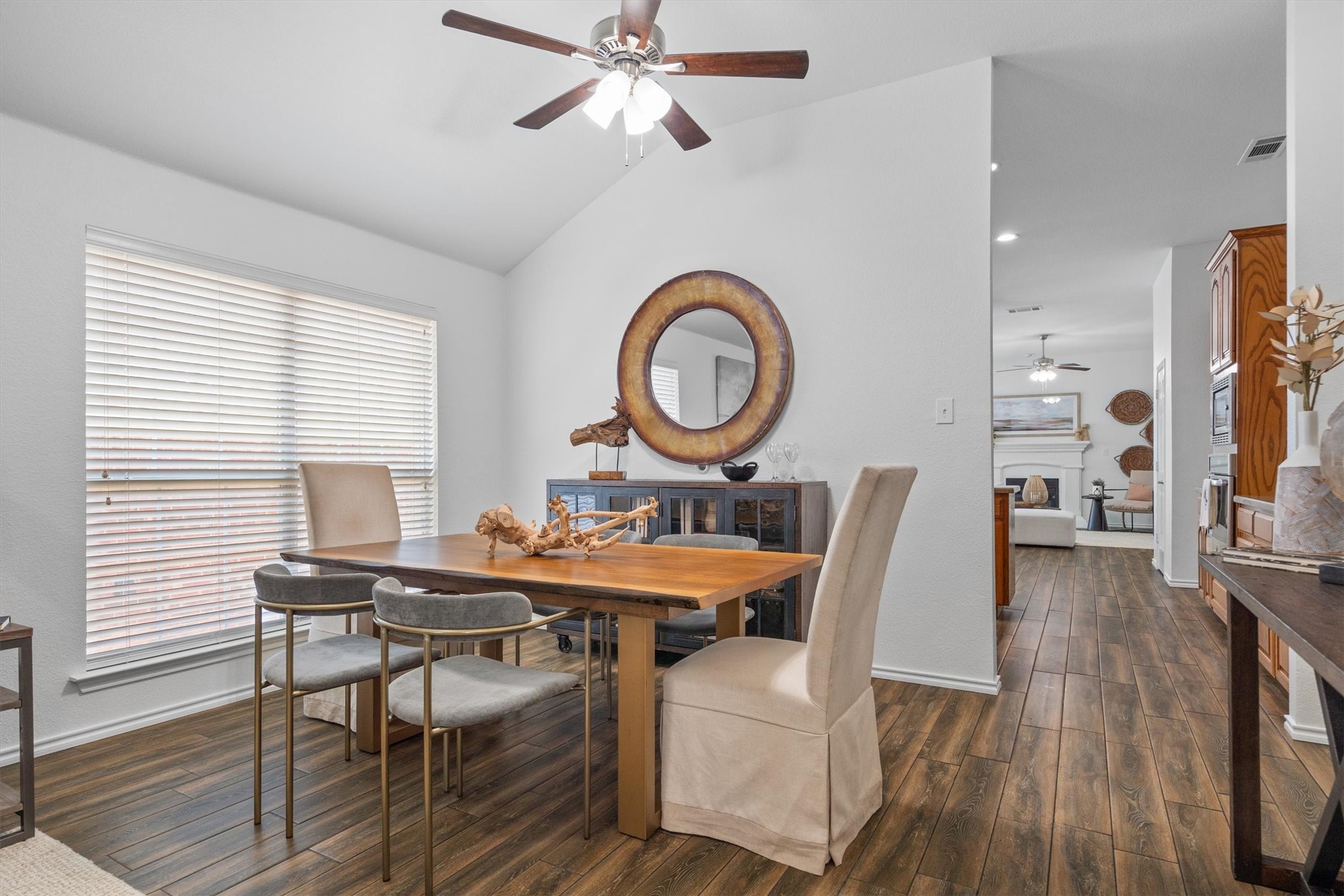 10149 Red Bluff Lane