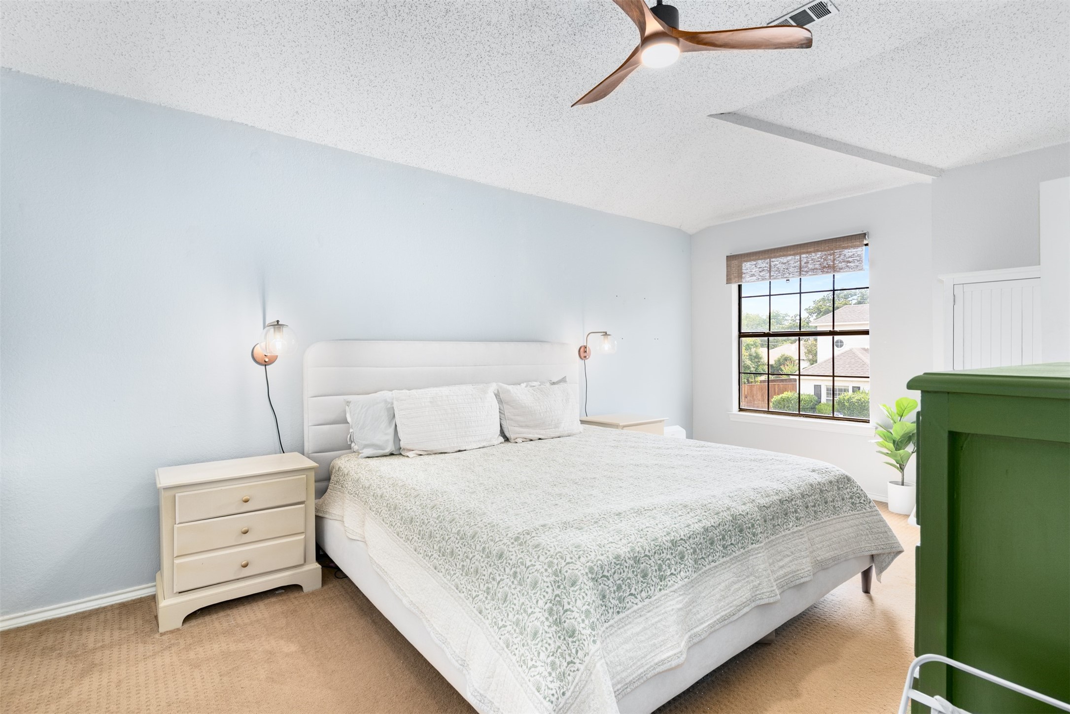 2533 Bear Haven Drive