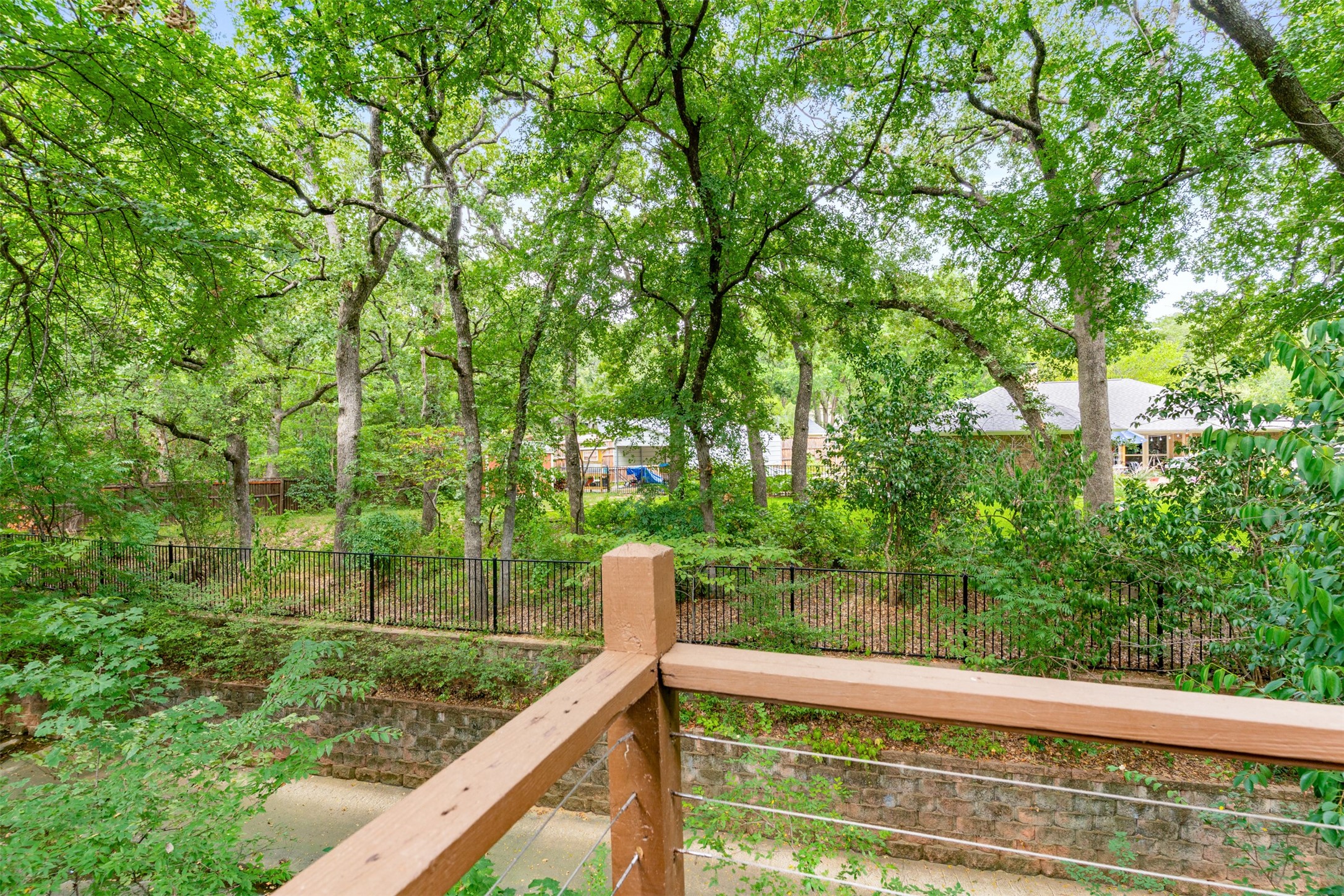 2533 Bear Haven Drive