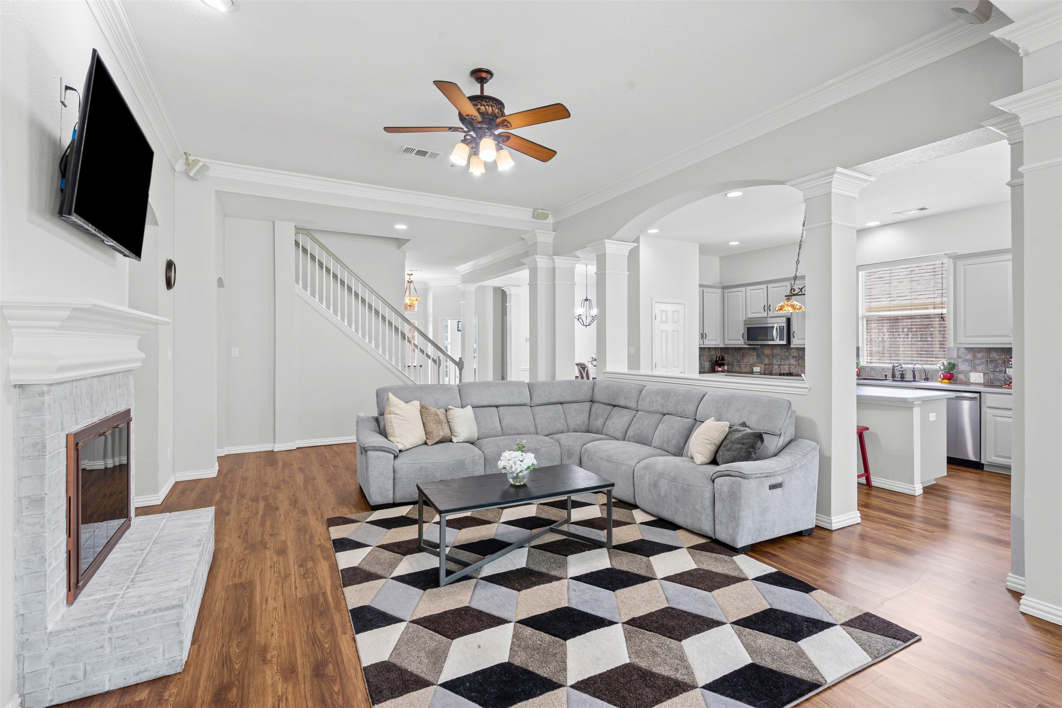 6506 Opus Drive