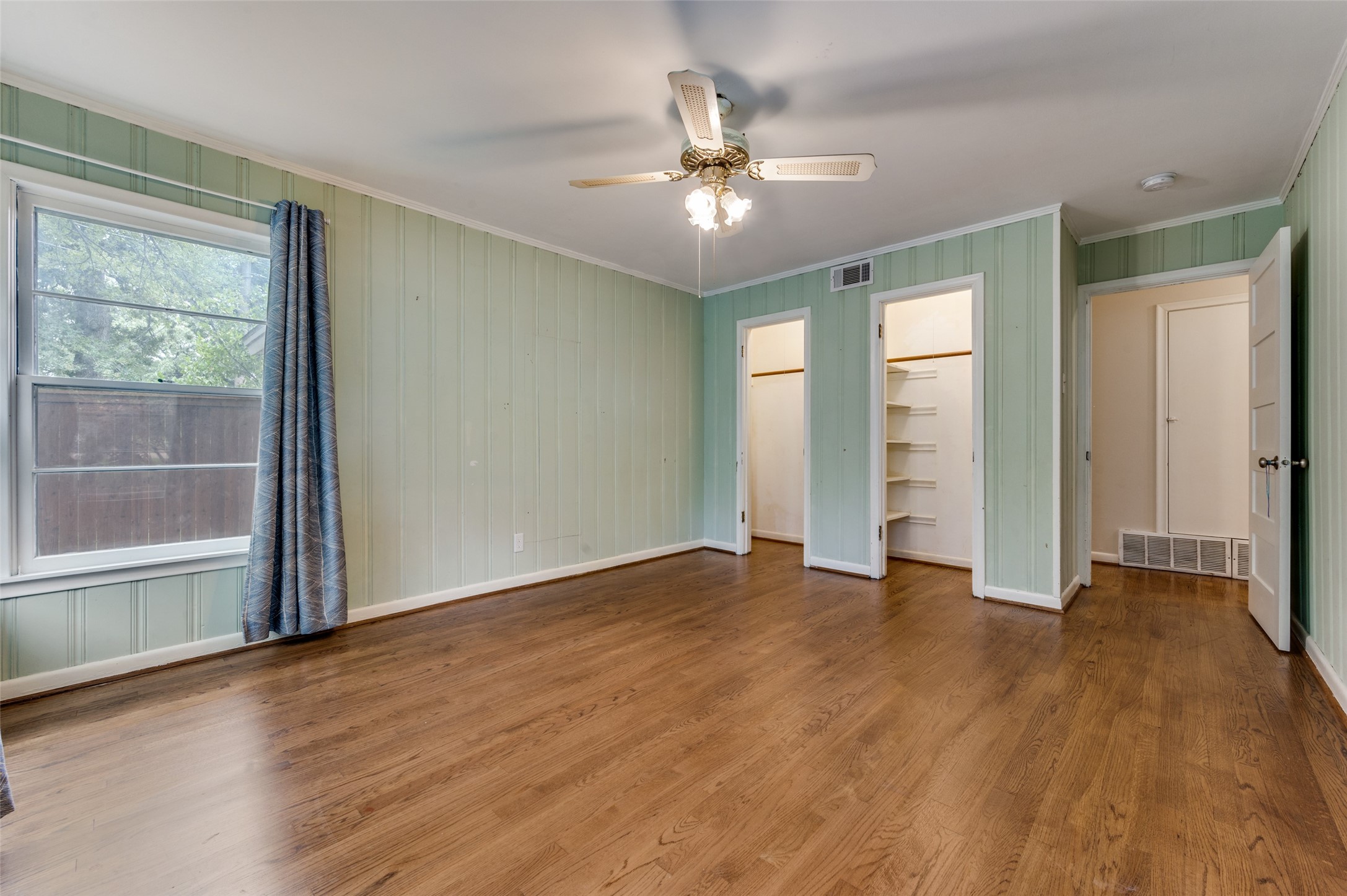 1710 Henderson Court