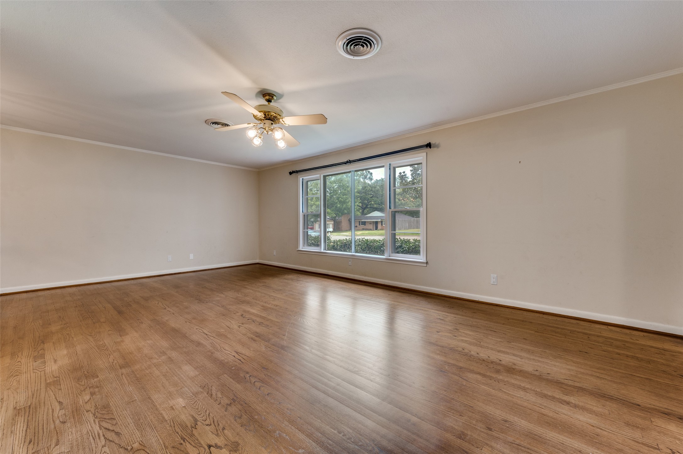 1710 Henderson Court