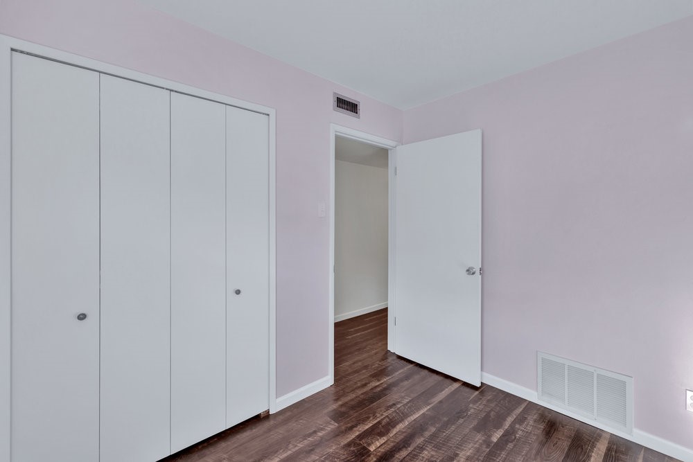 3927 High Summit Drive