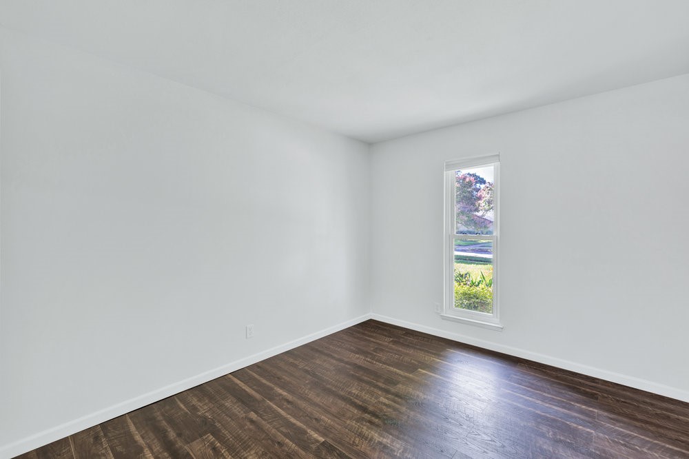 3927 High Summit Drive