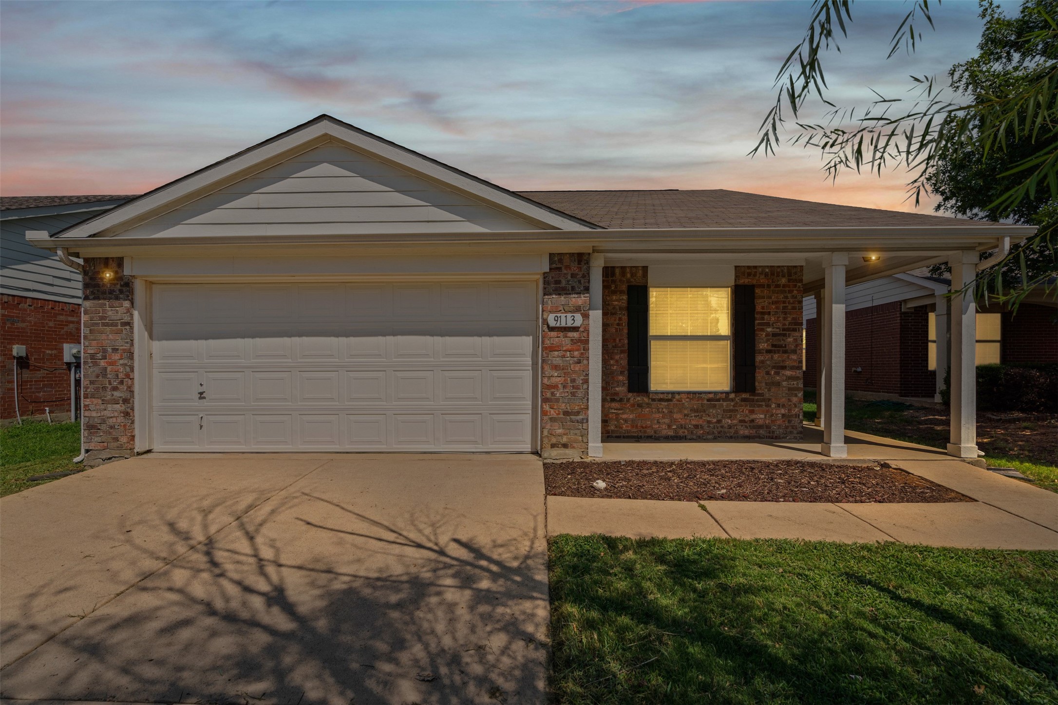 9113 Chisholm Trail