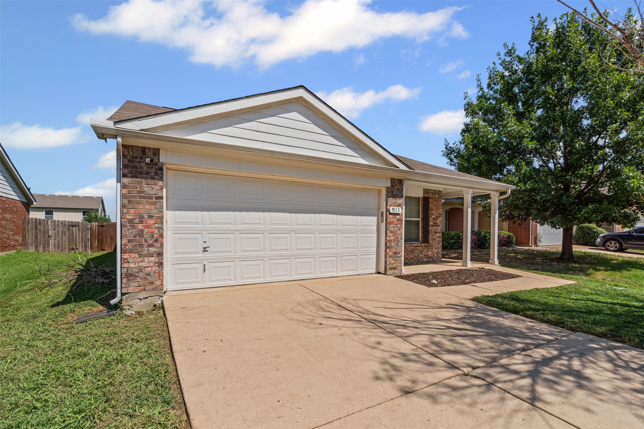 9113 Chisholm Trail