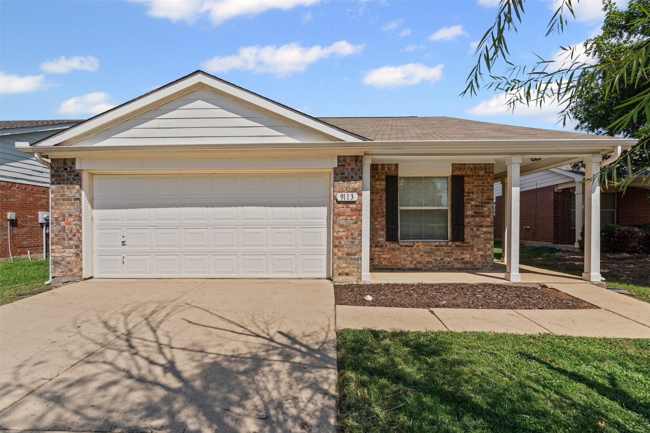 9113 Chisholm Trail