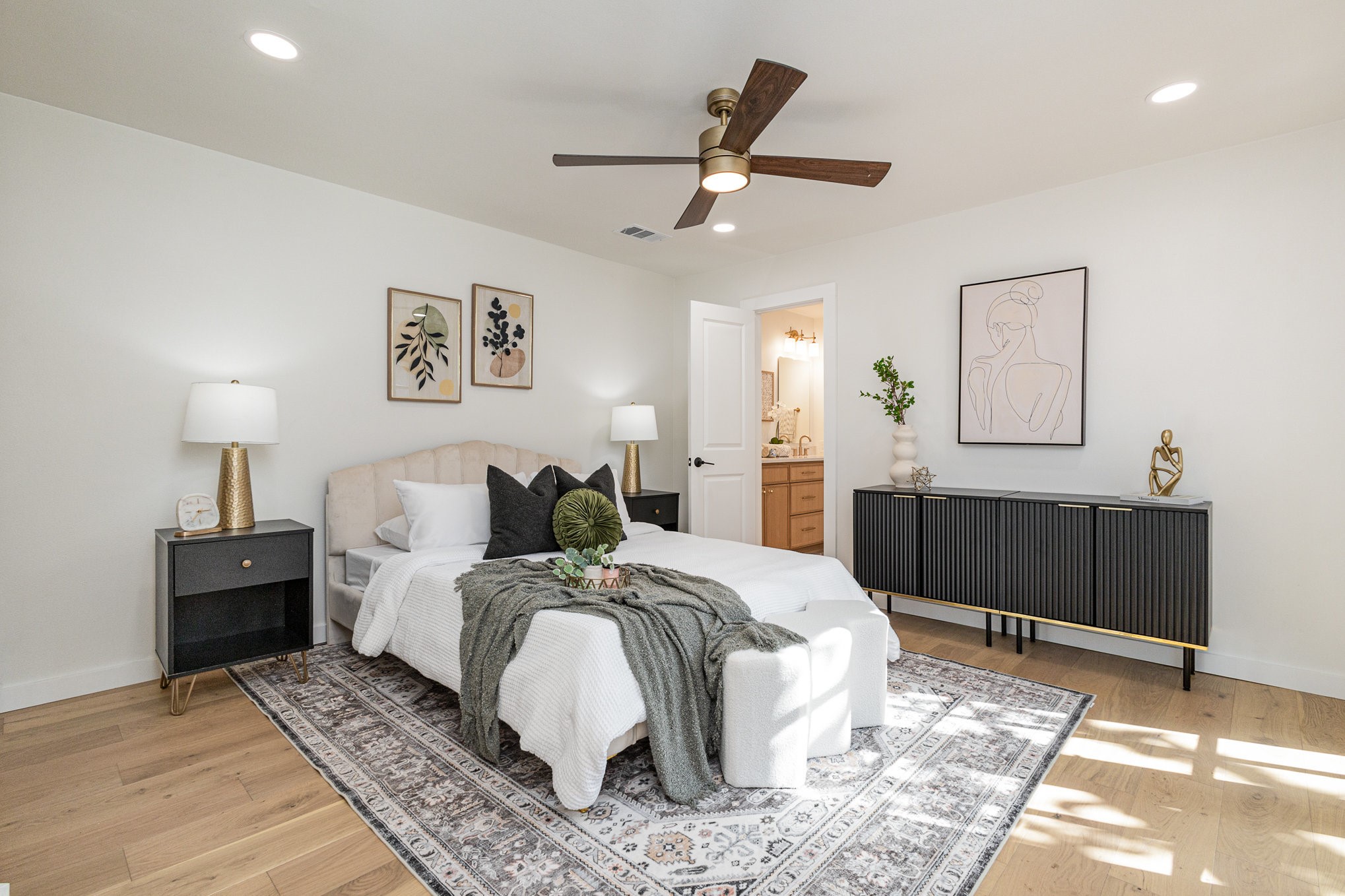 432 Pleasant Valley Lane