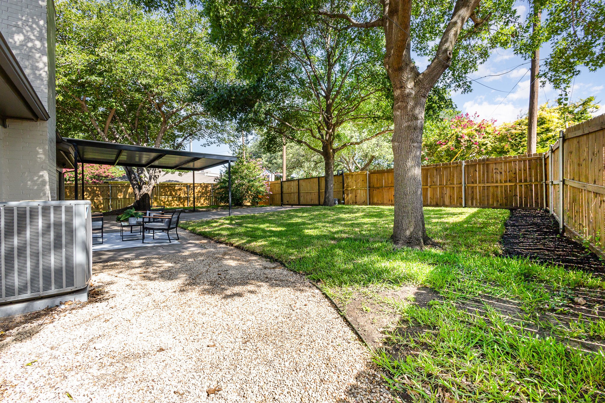 432 Pleasant Valley Lane