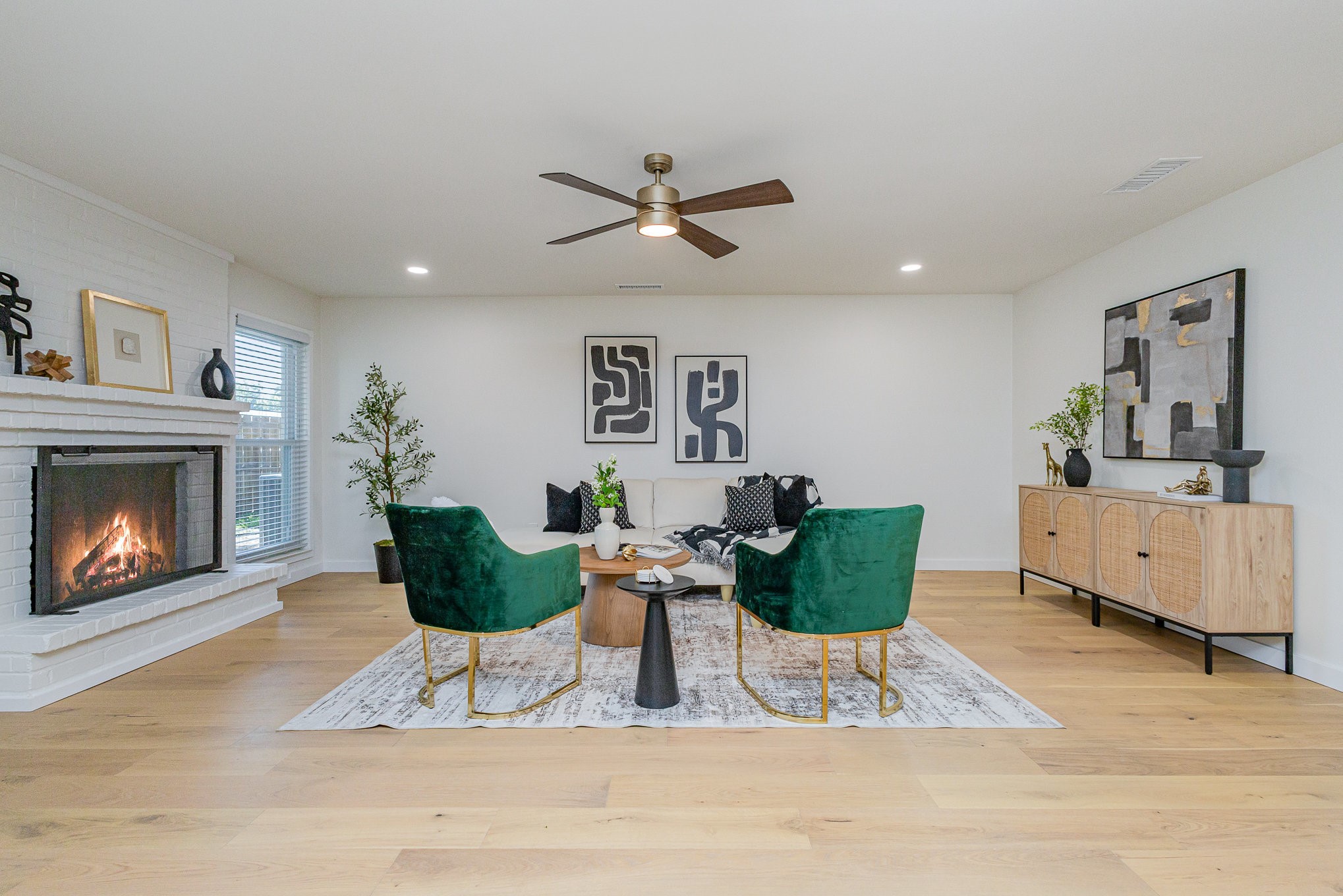 432 Pleasant Valley Lane