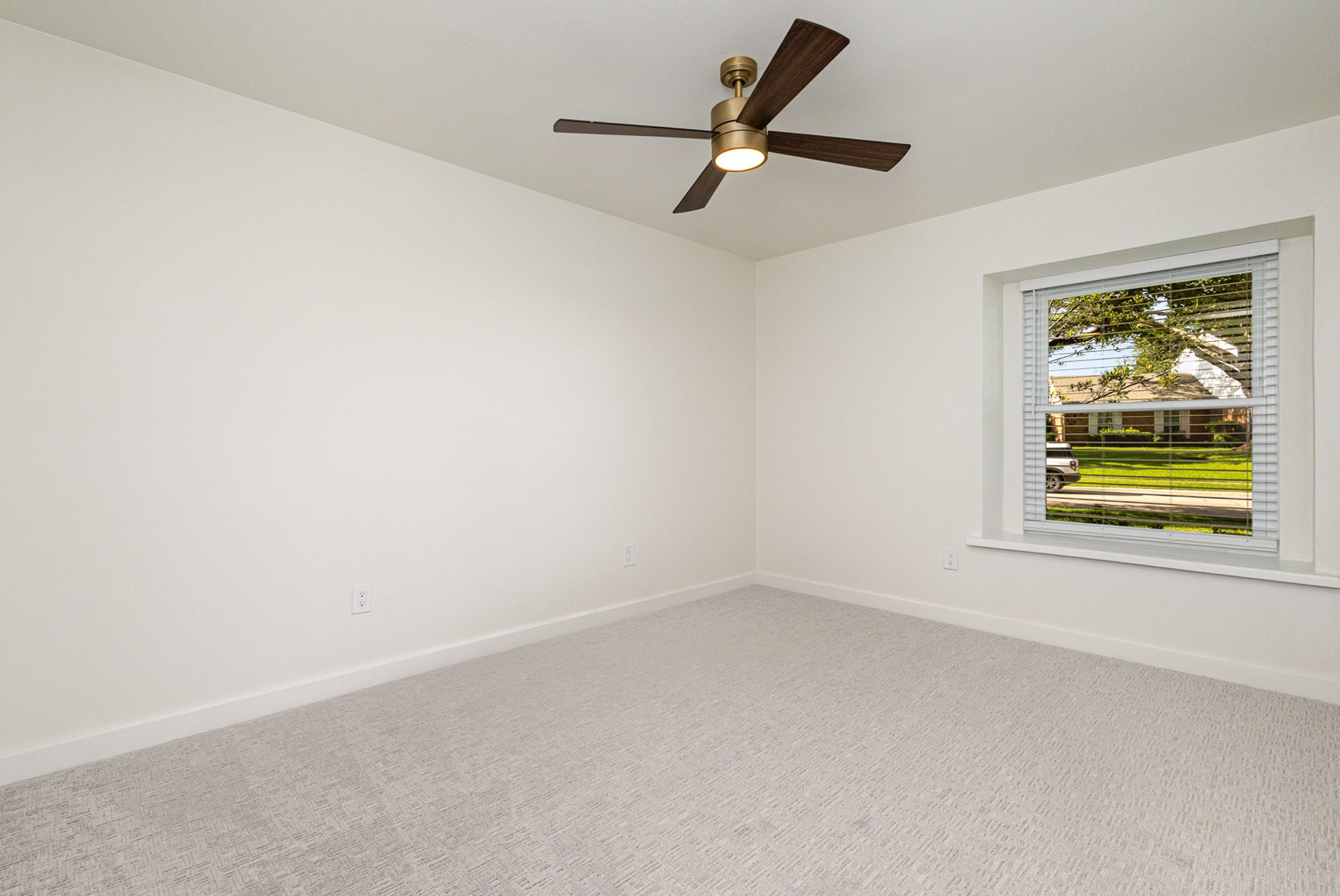 432 Pleasant Valley Lane