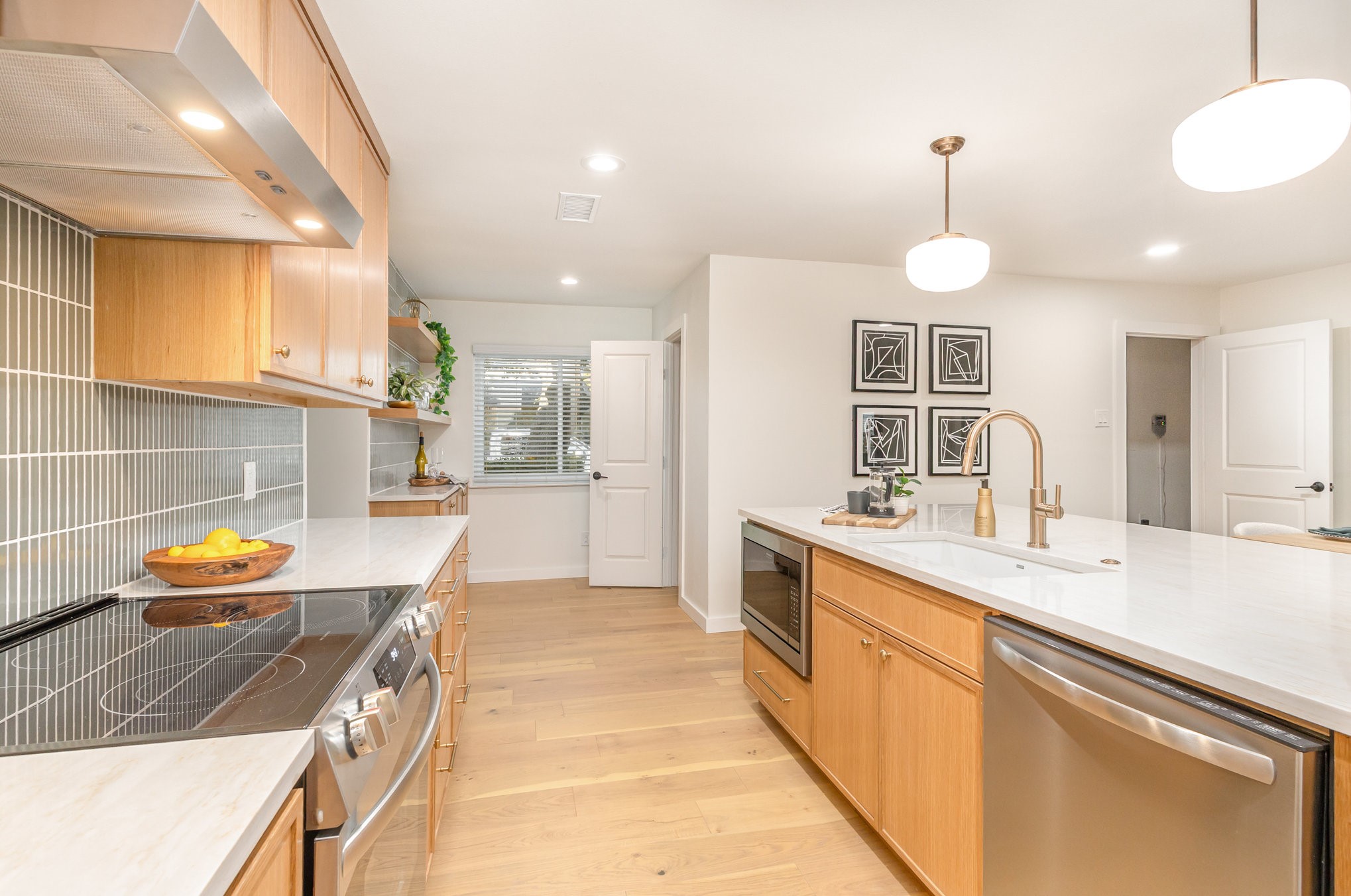 432 Pleasant Valley Lane