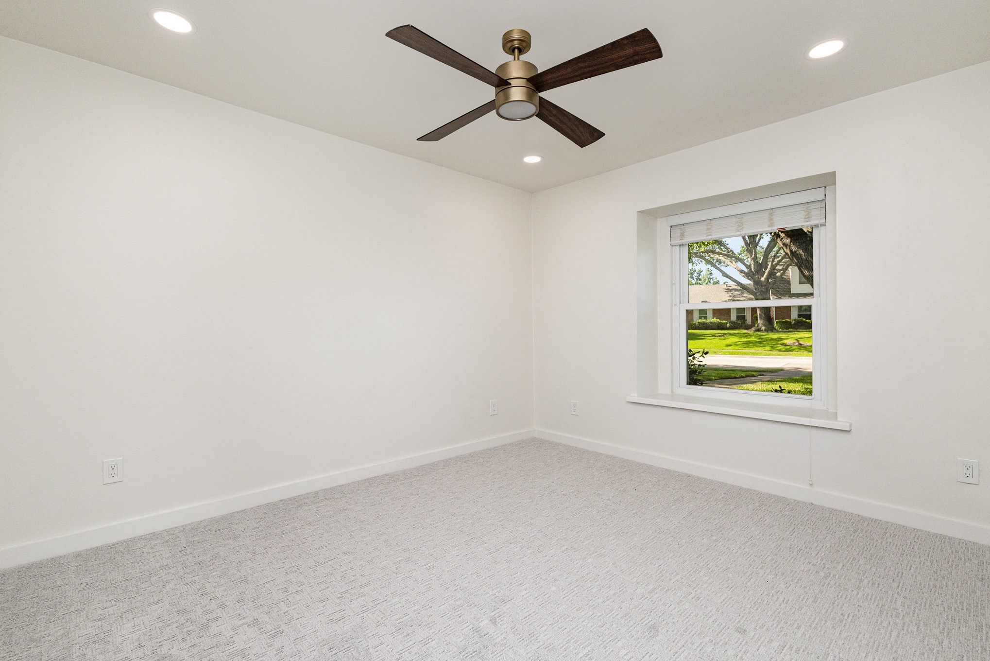 432 Pleasant Valley Lane