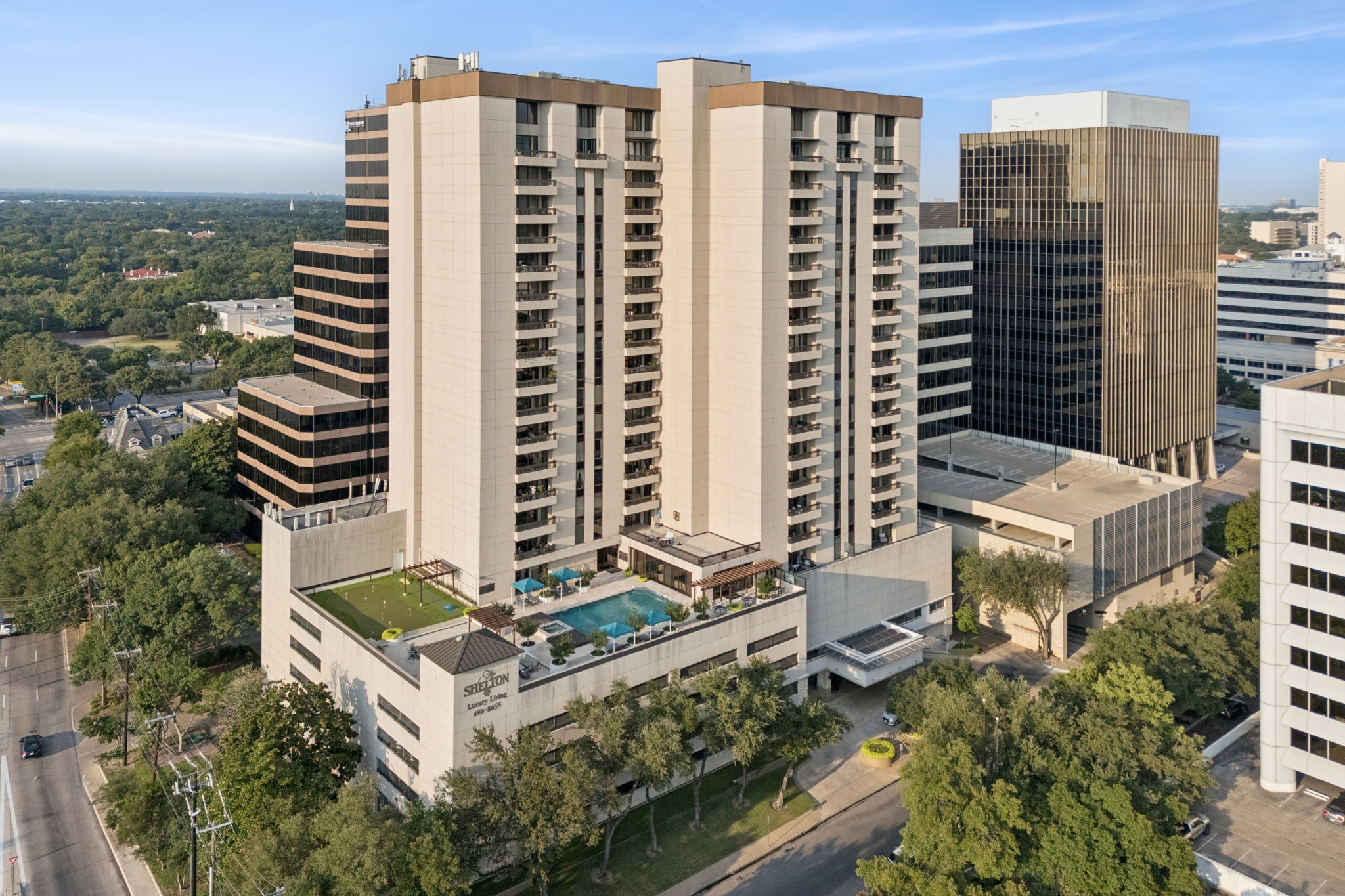 5909 Luther Lane 1106