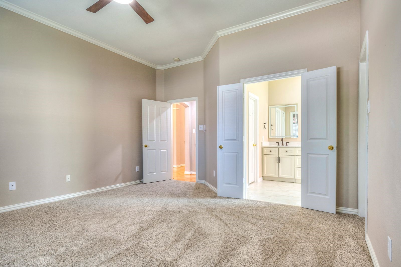 420 Vista Trail Drive