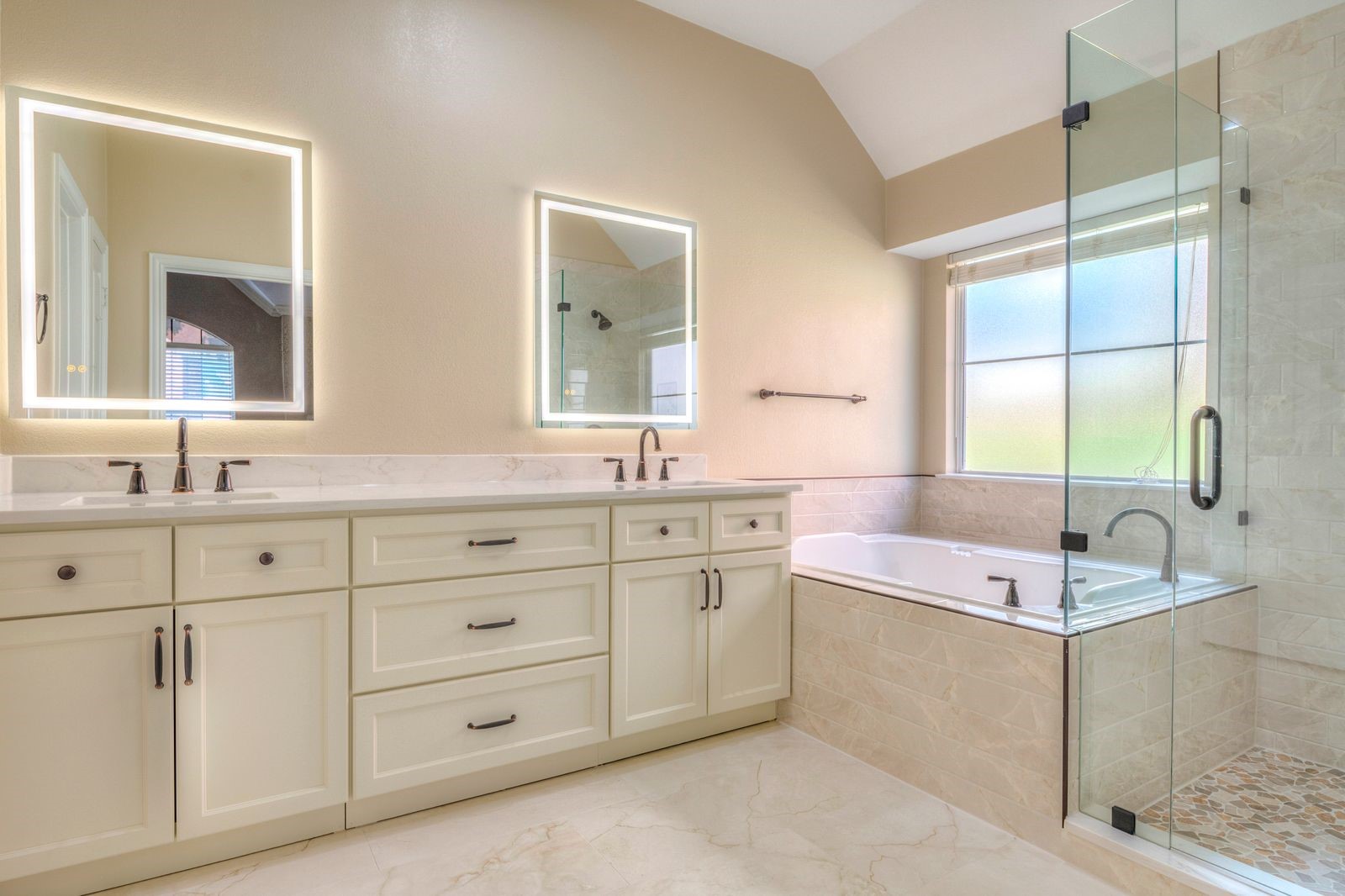 420 Vista Trail Drive