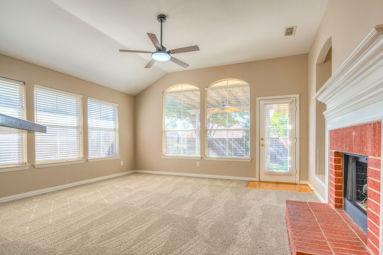 420 Vista Trail Drive