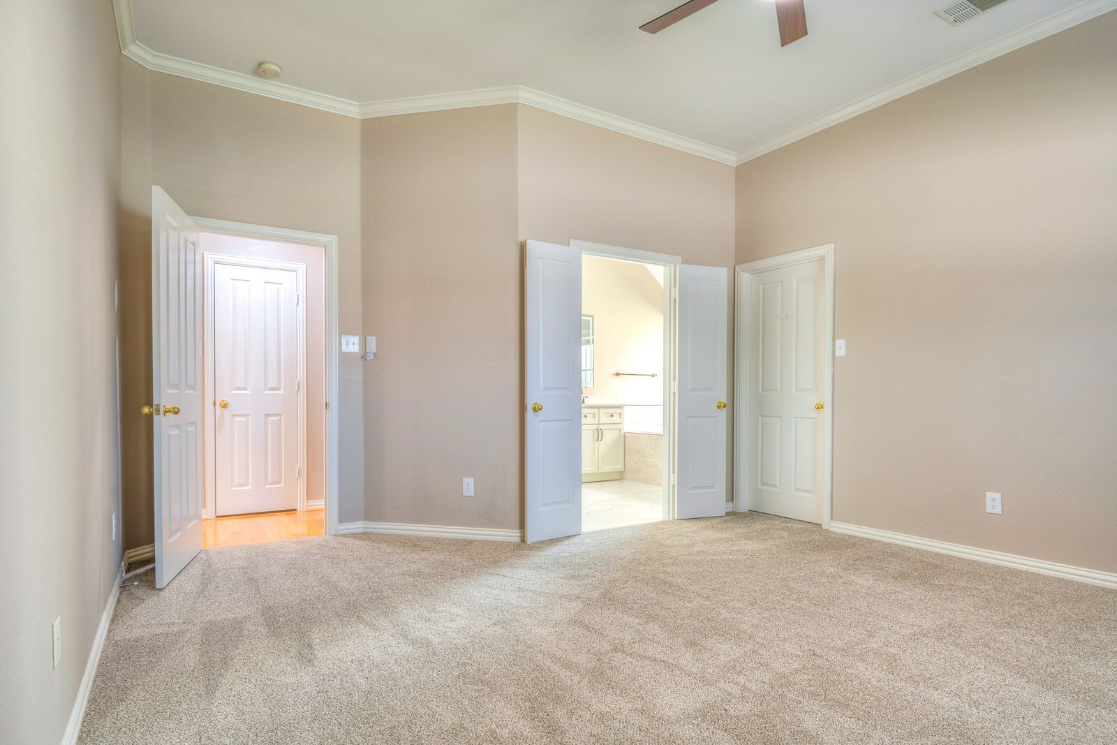 420 Vista Trail Drive