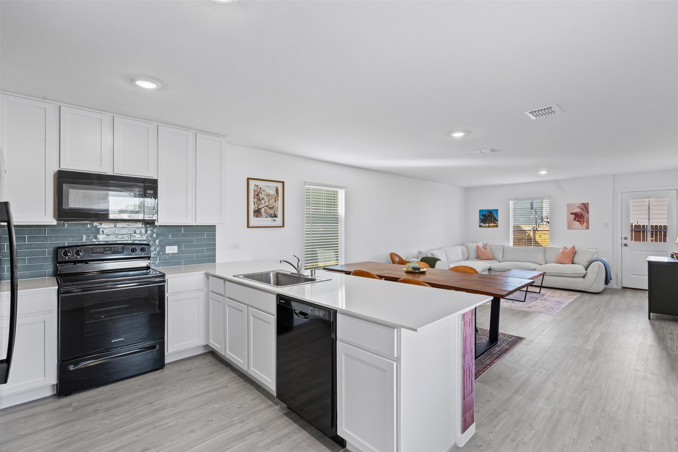 6804 Bramblewood Drive