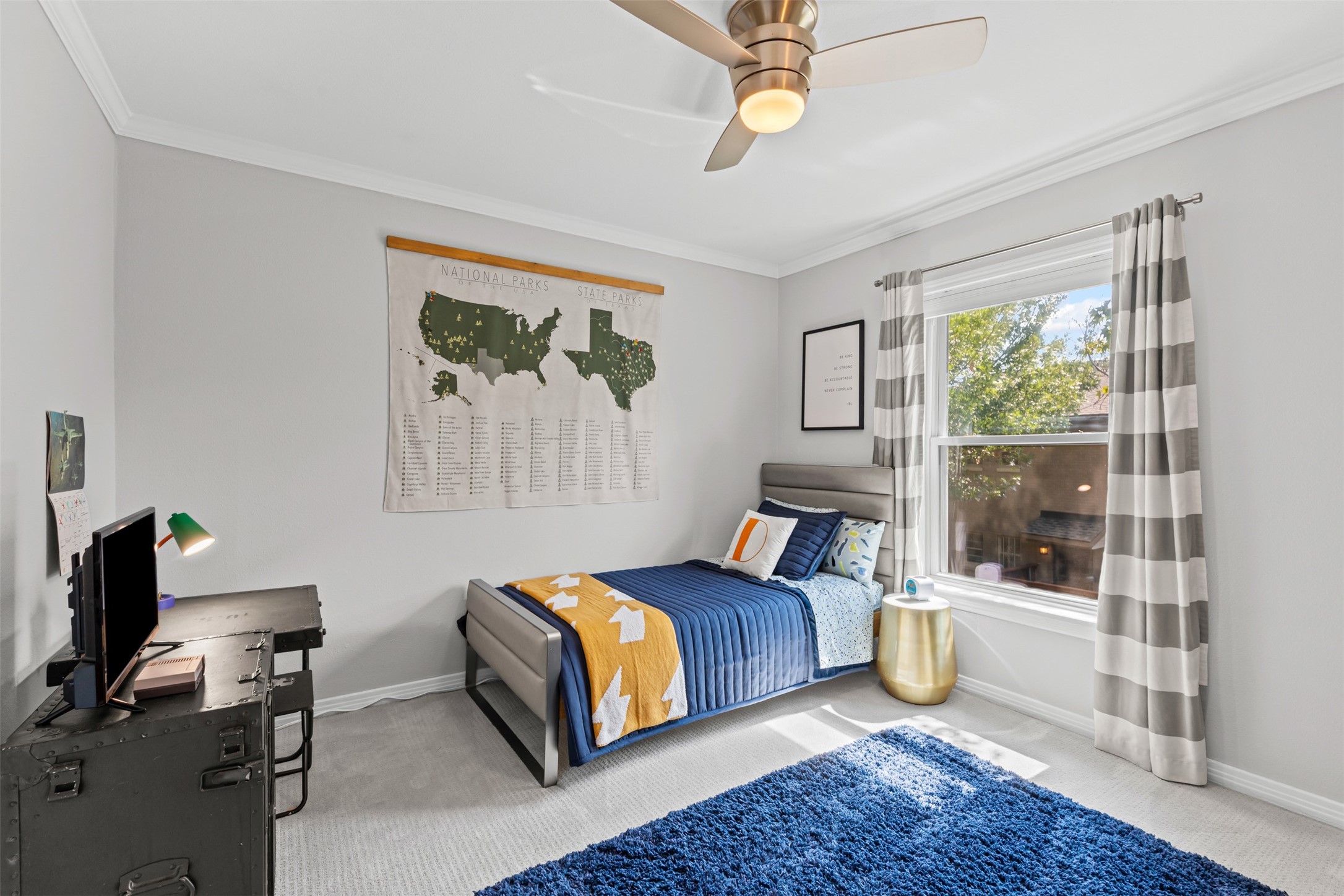 6410 Bordeaux Avenue