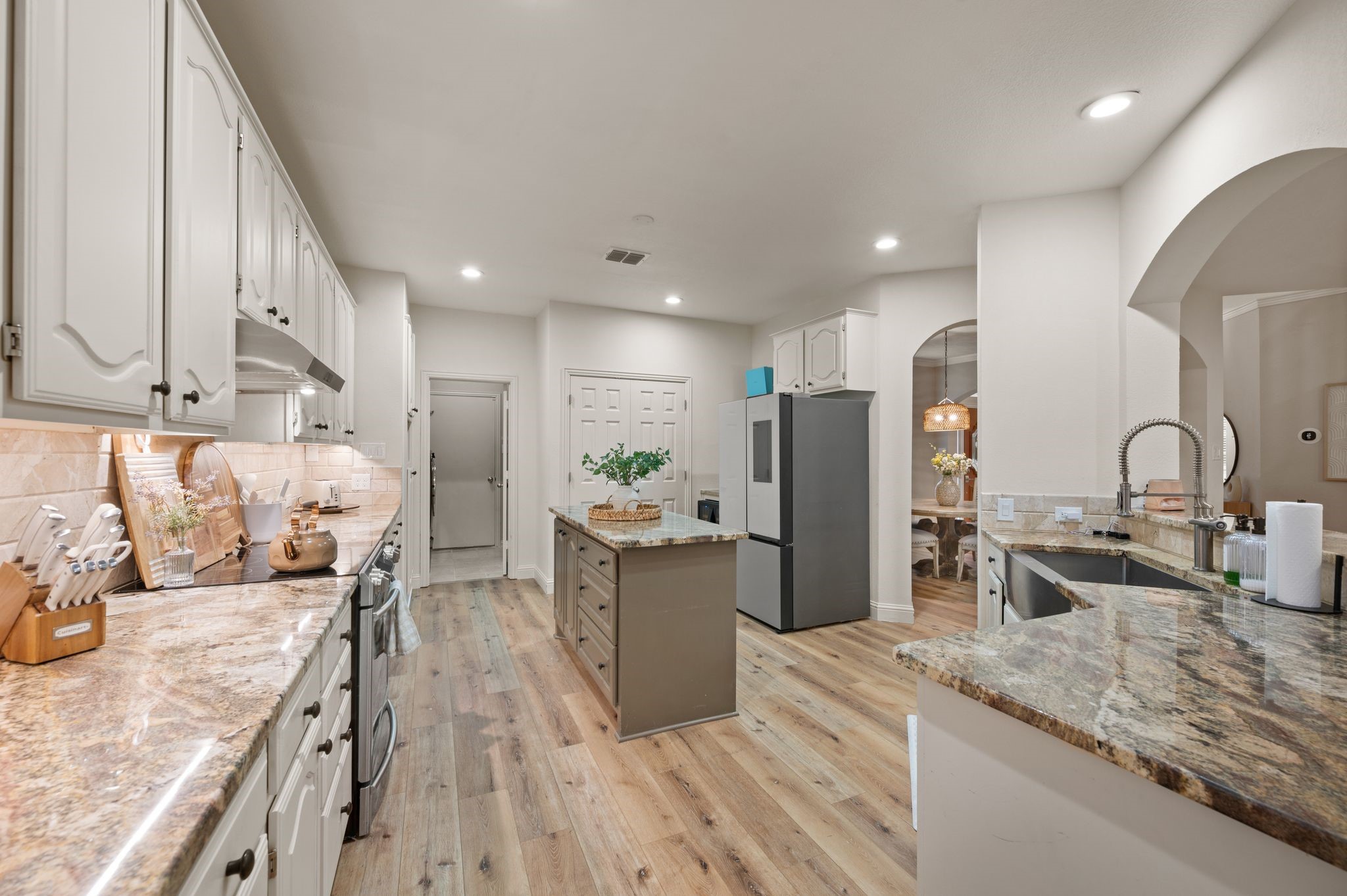 5713 Wilmington Drive