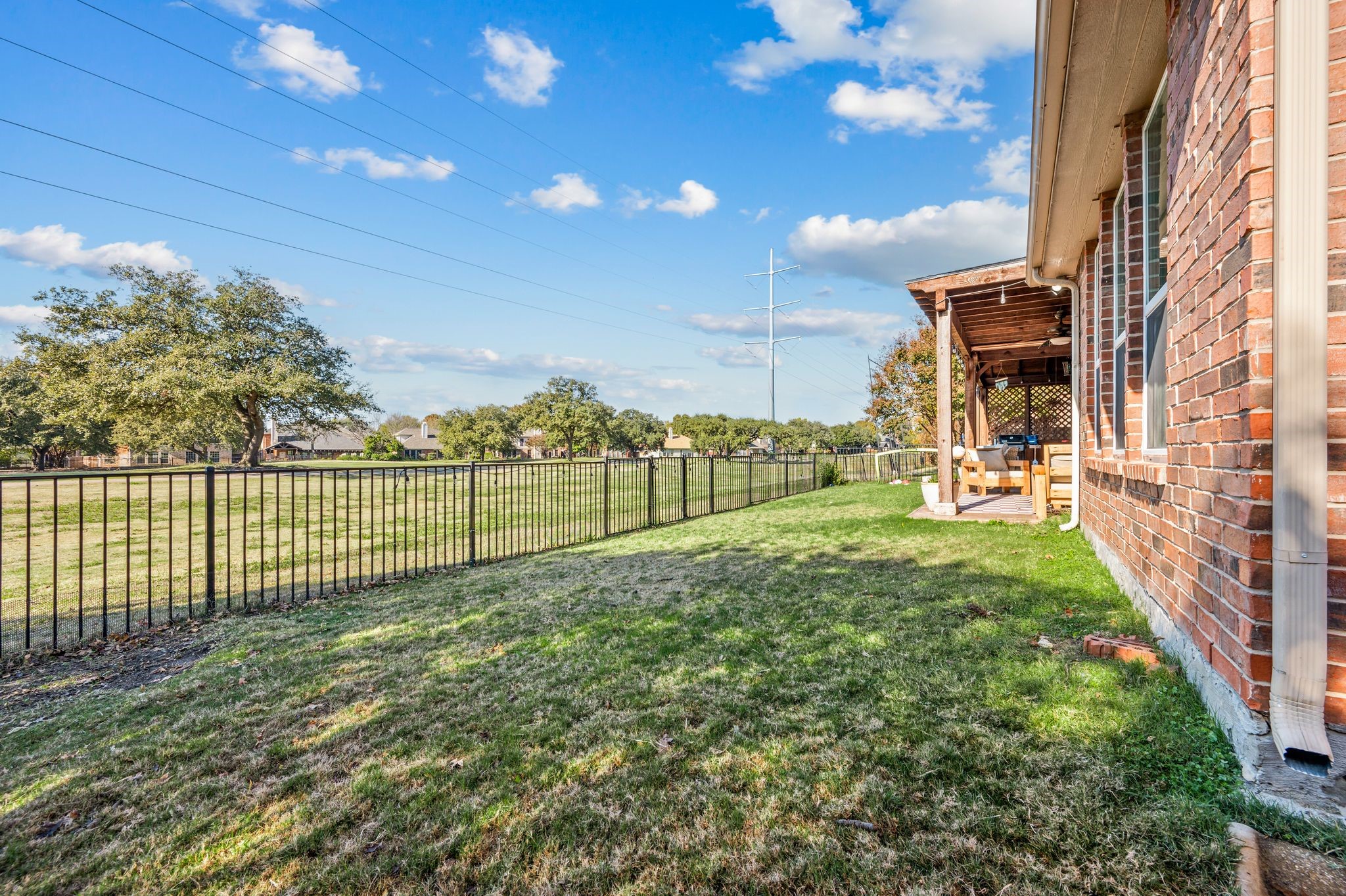 5713 Wilmington Drive