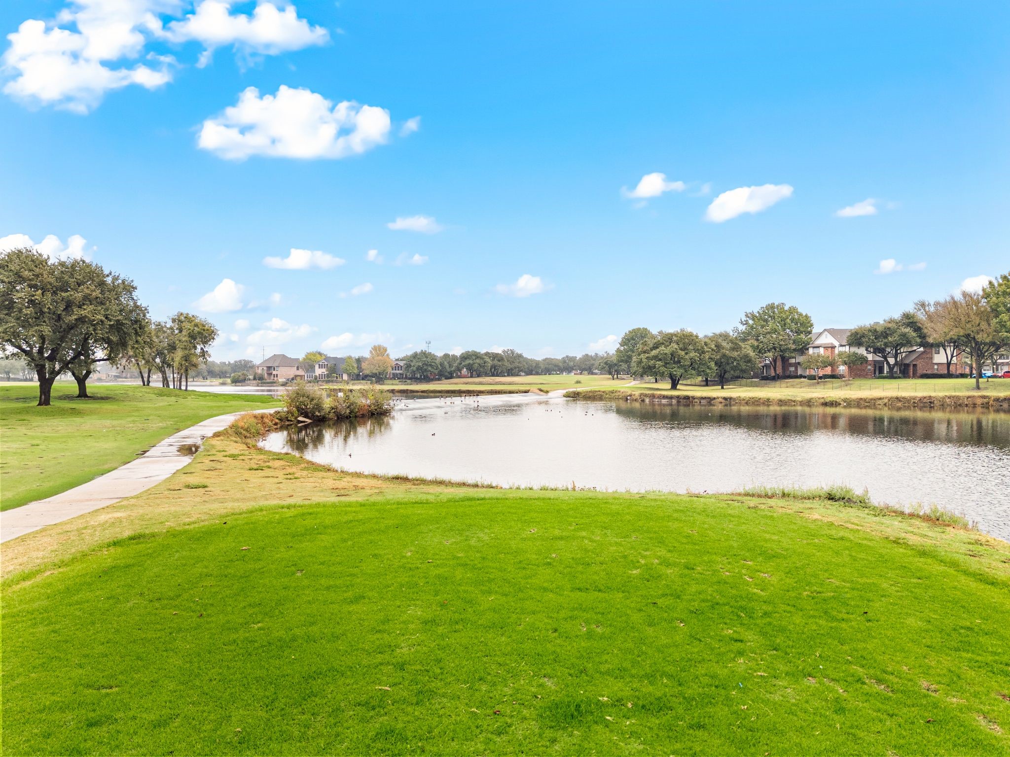 5713 Wilmington Drive