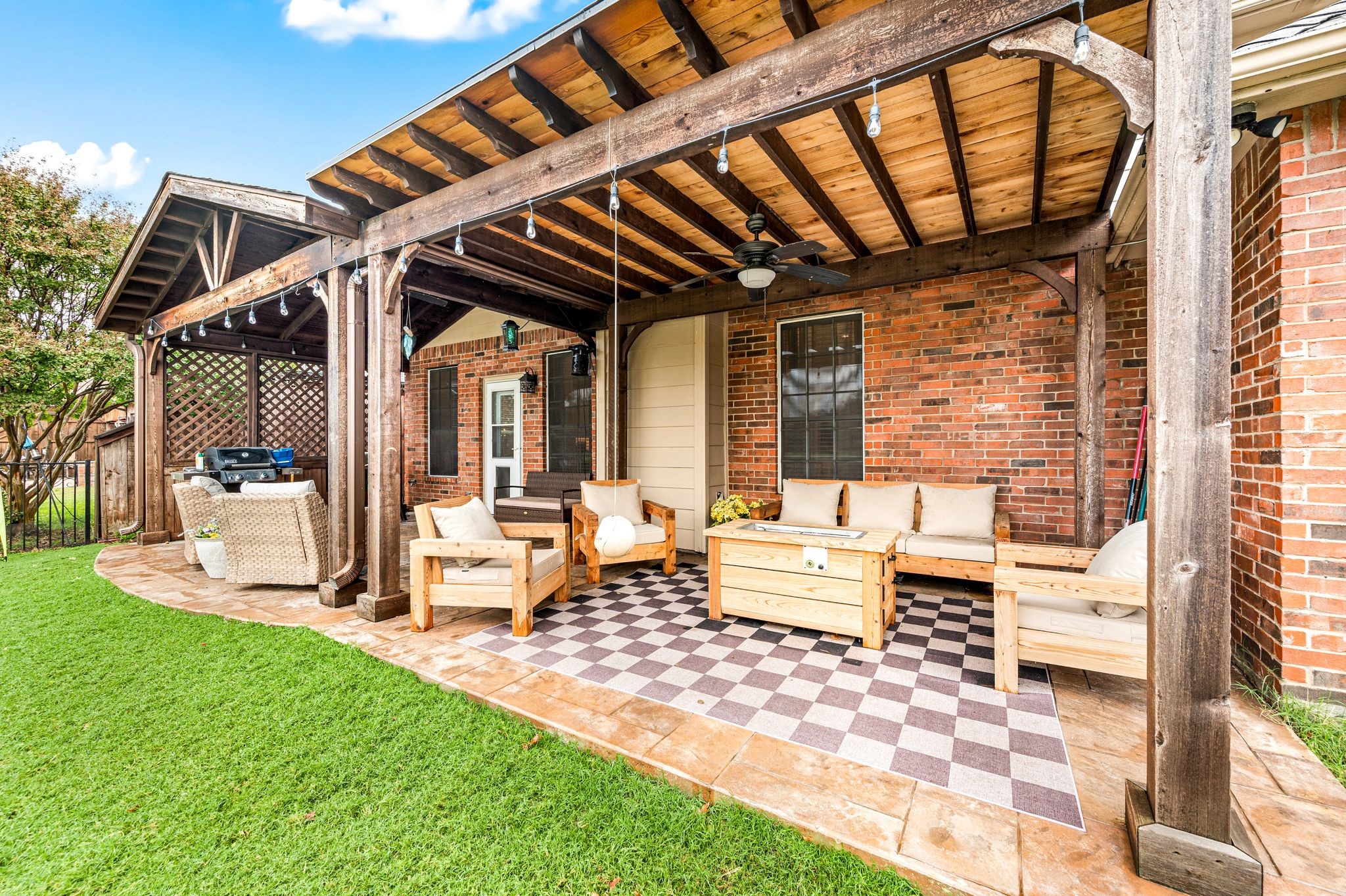 5713 Wilmington Drive