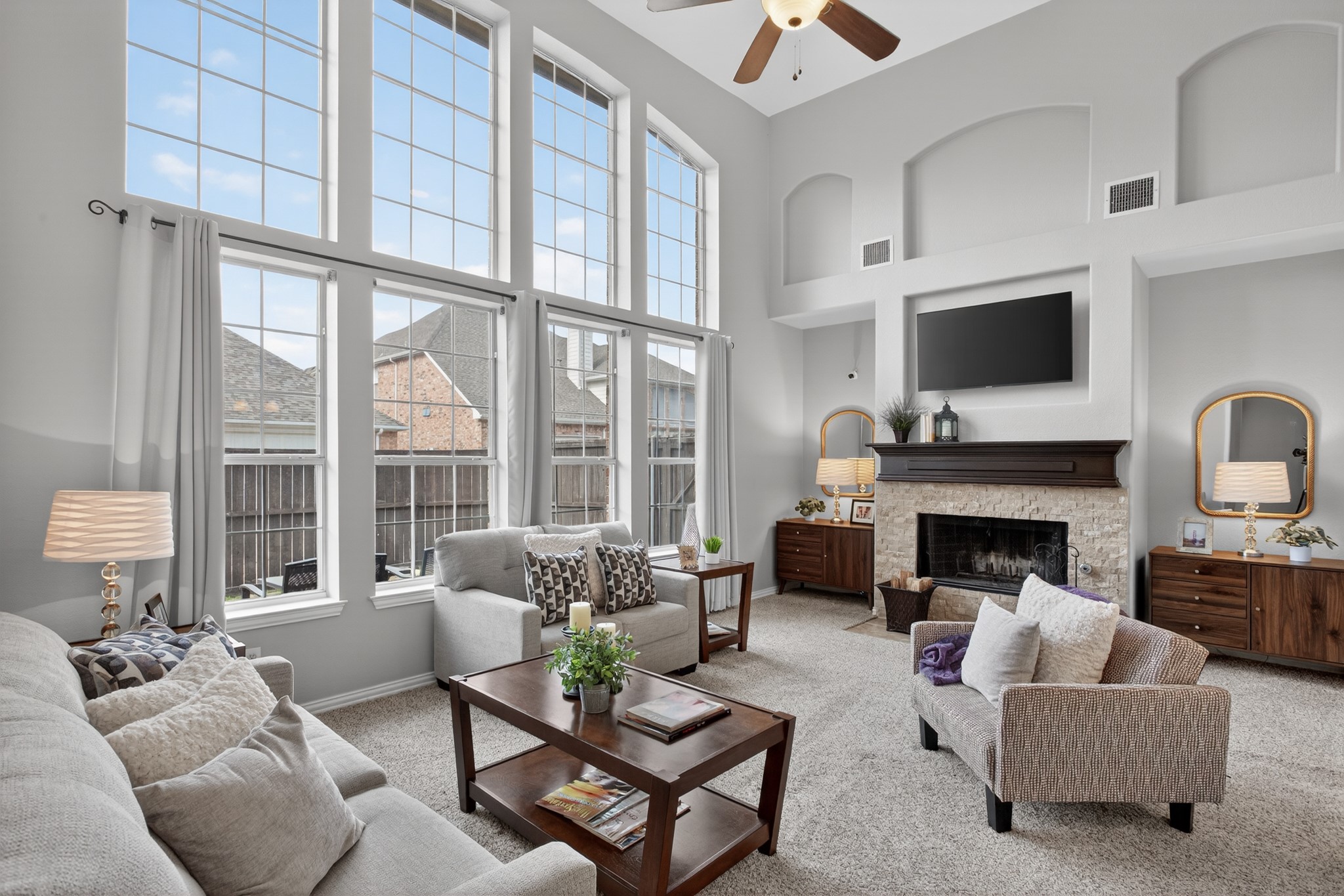 8615 Oak Valley Court