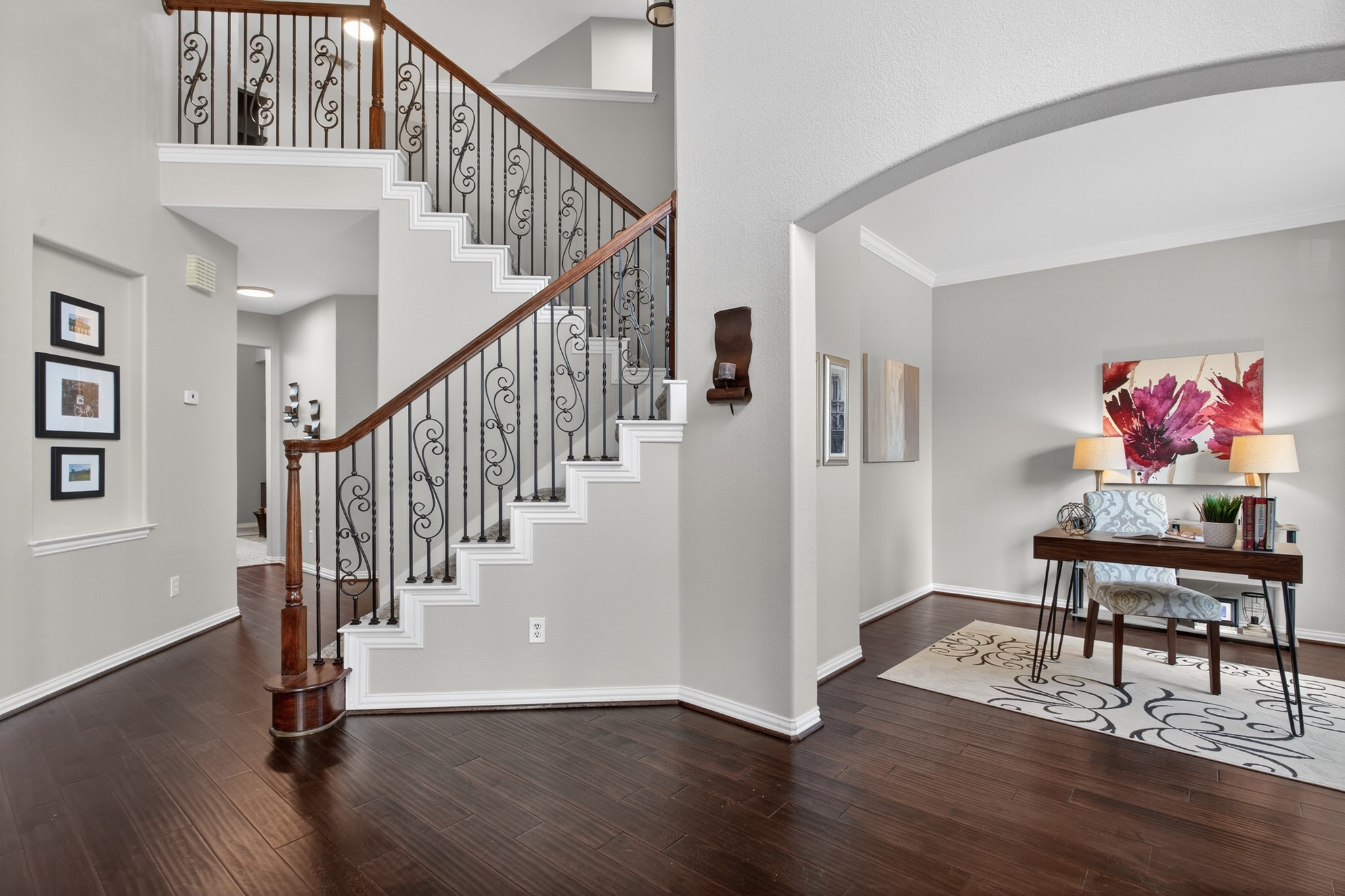 8615 Oak Valley Court