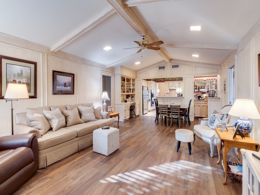 4314 Thunder Road