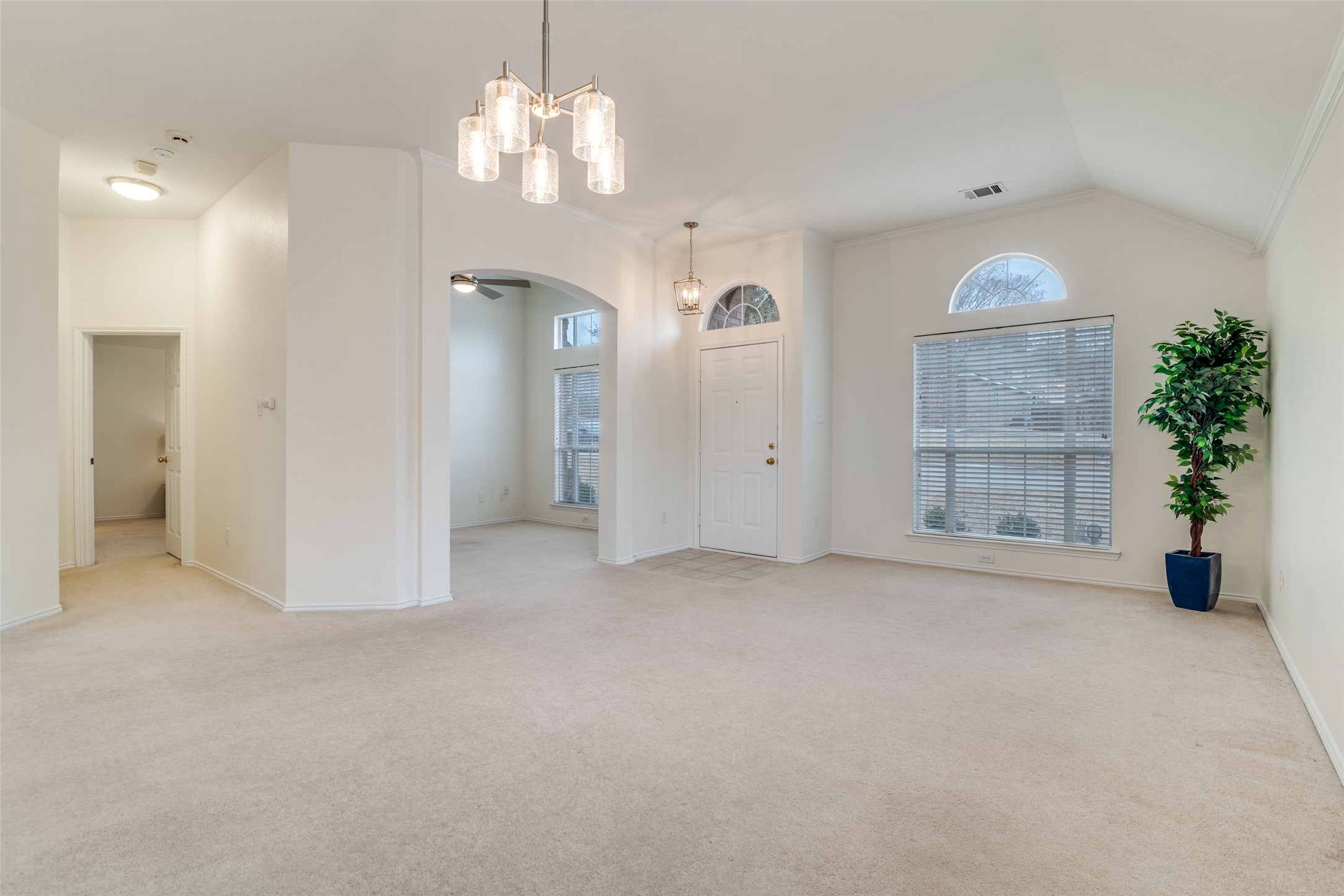2185 Crestlake Drive