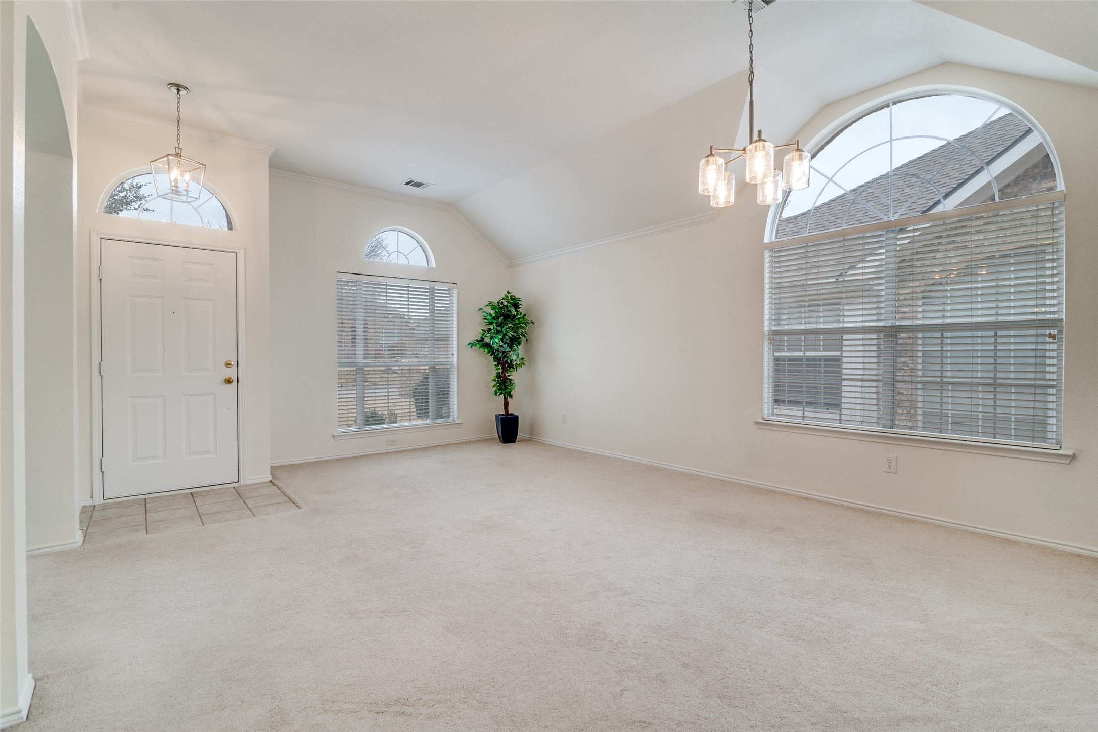 2185 Crestlake Drive