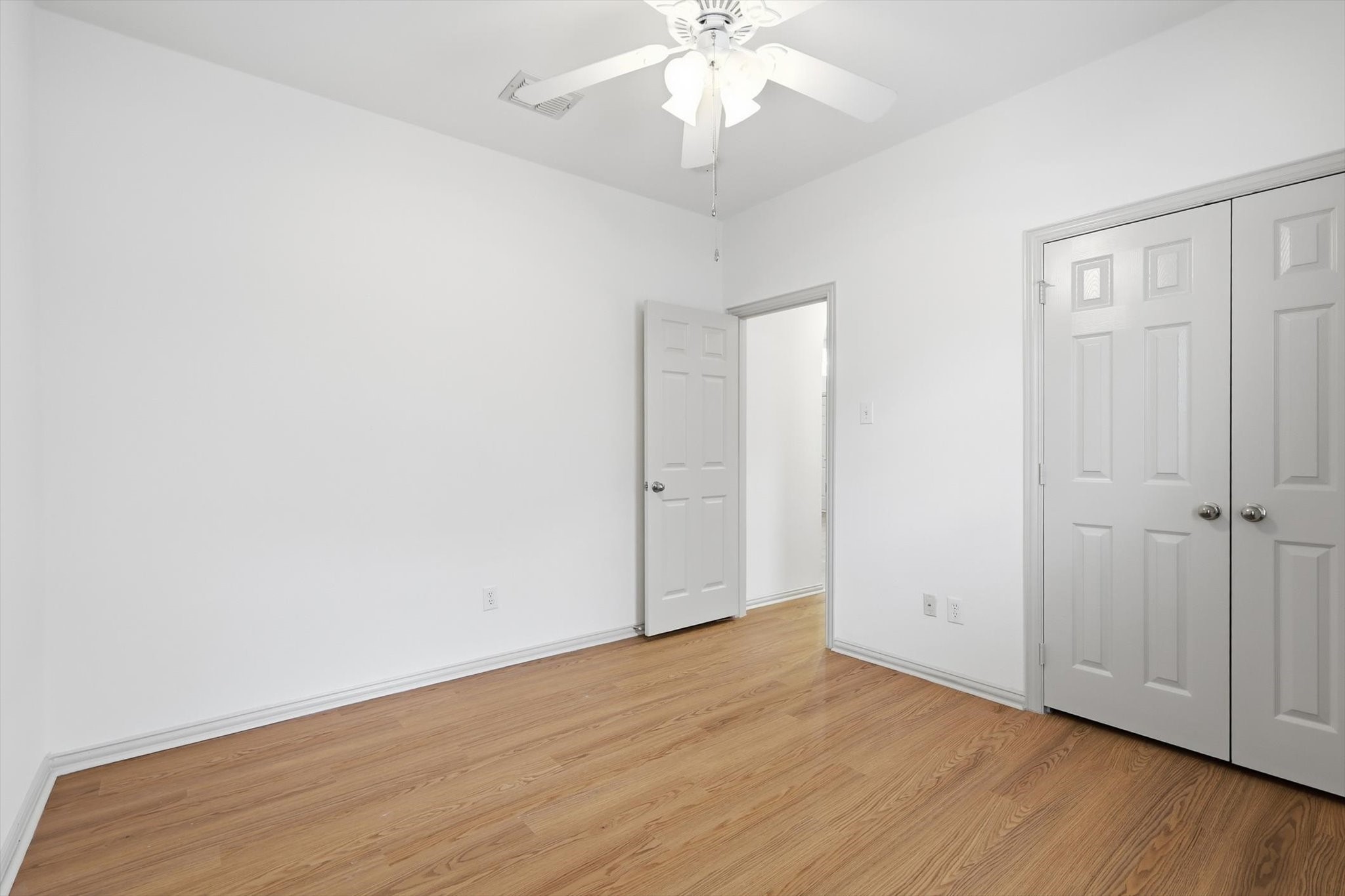 1233 Valley Oaks Drive