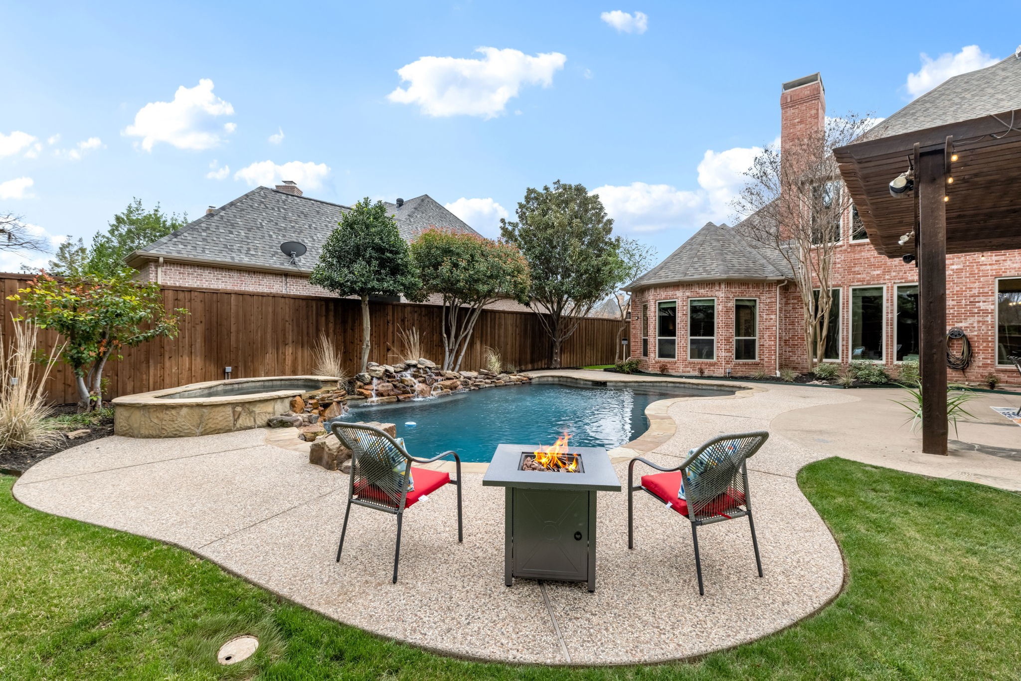 626 Stratford Lane