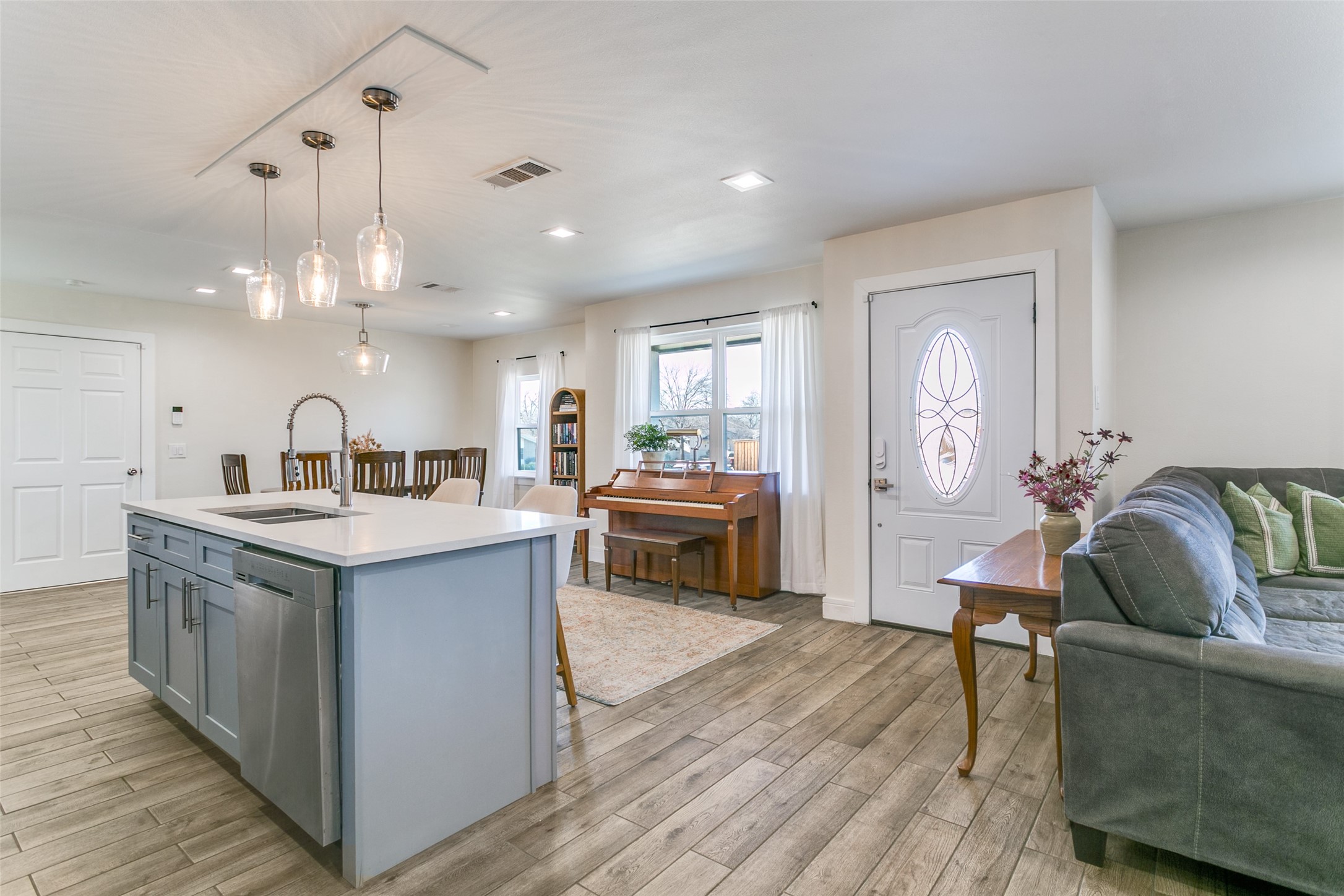 1114 Osceola Trail