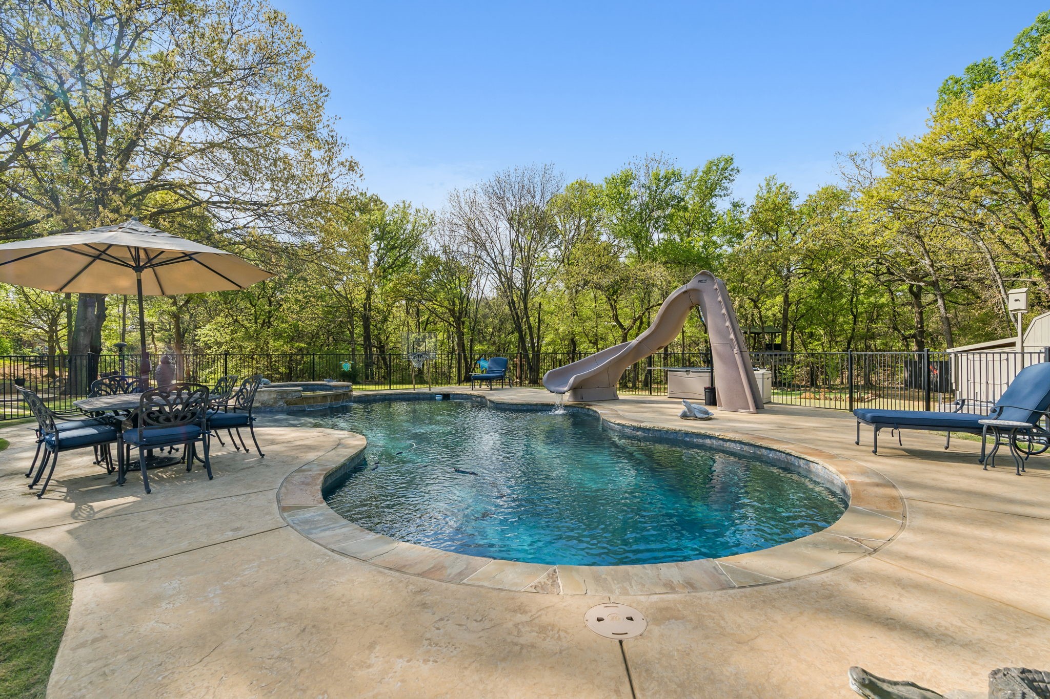 1717 Shadywood Lane