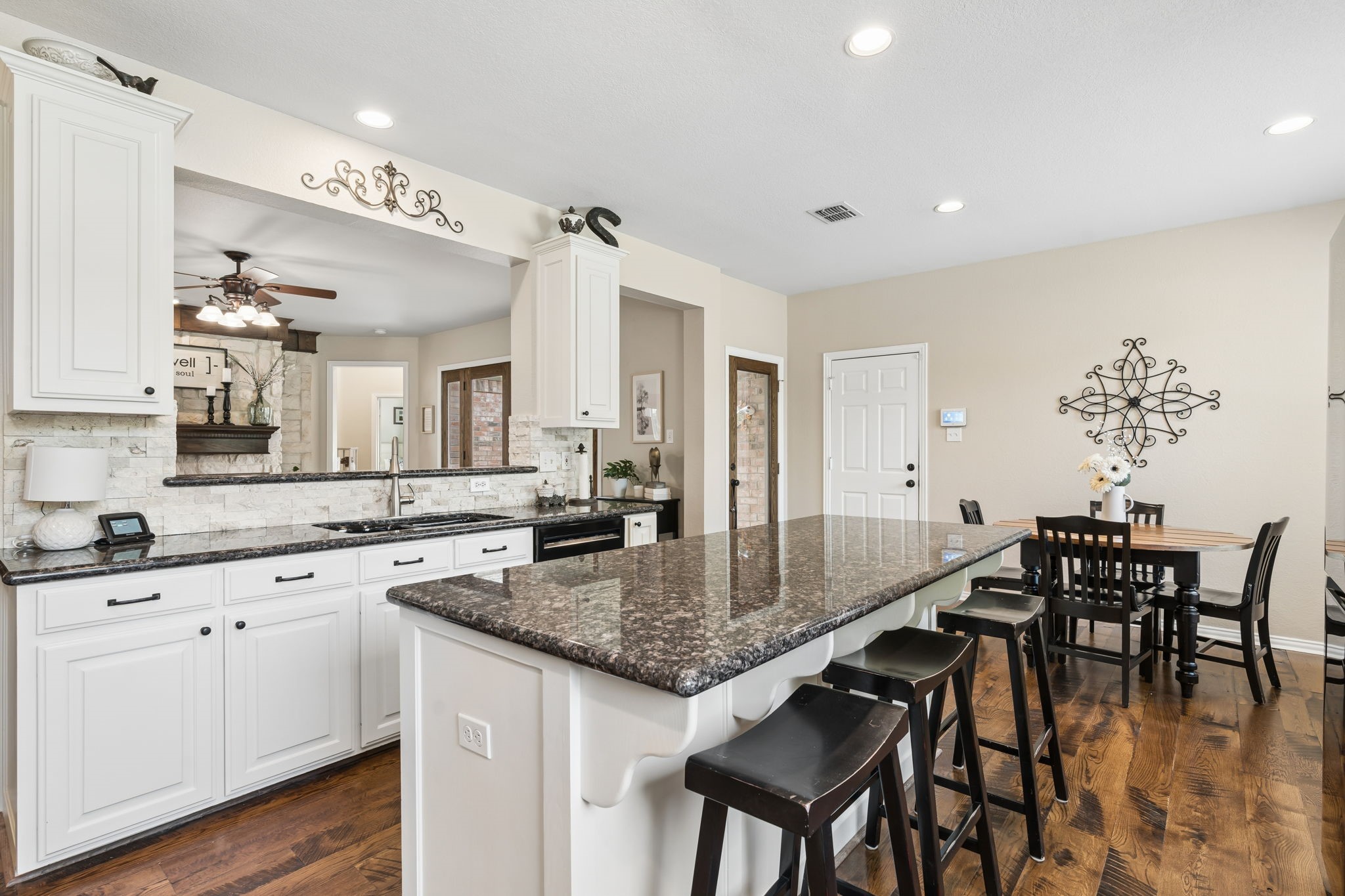 1717 Shadywood Lane
