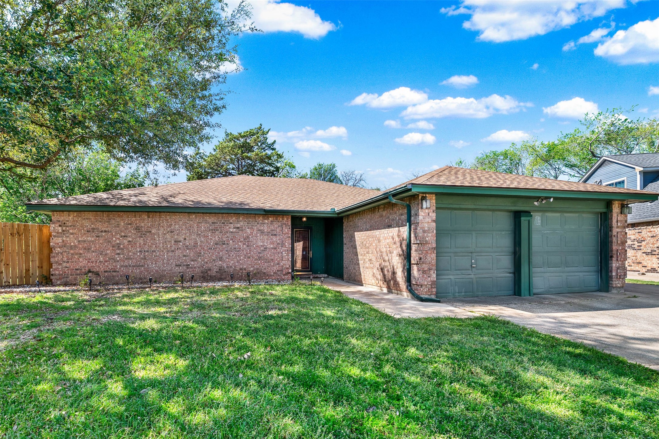 4106 Whitman Lane
