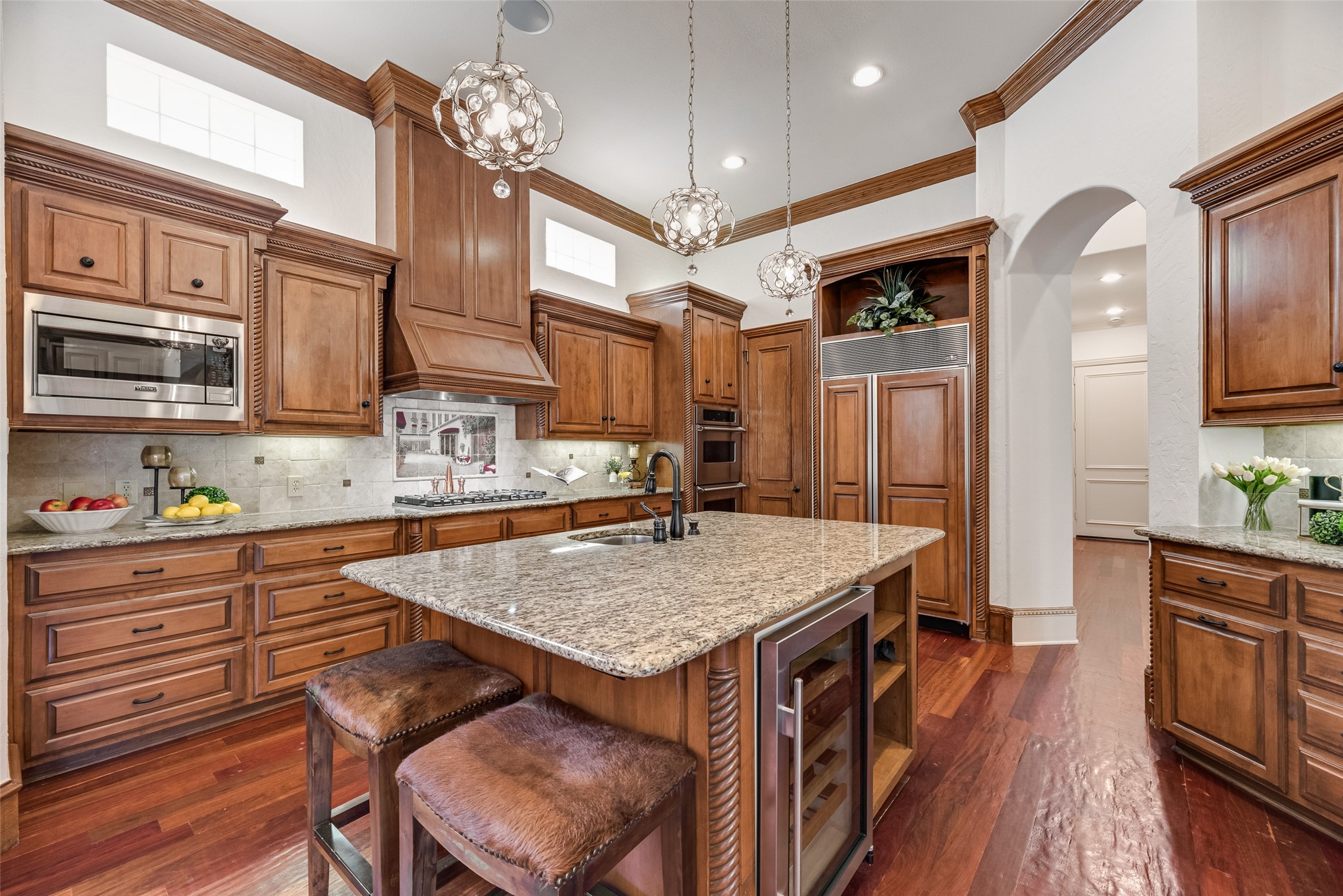 4903 Oak Knoll Lane