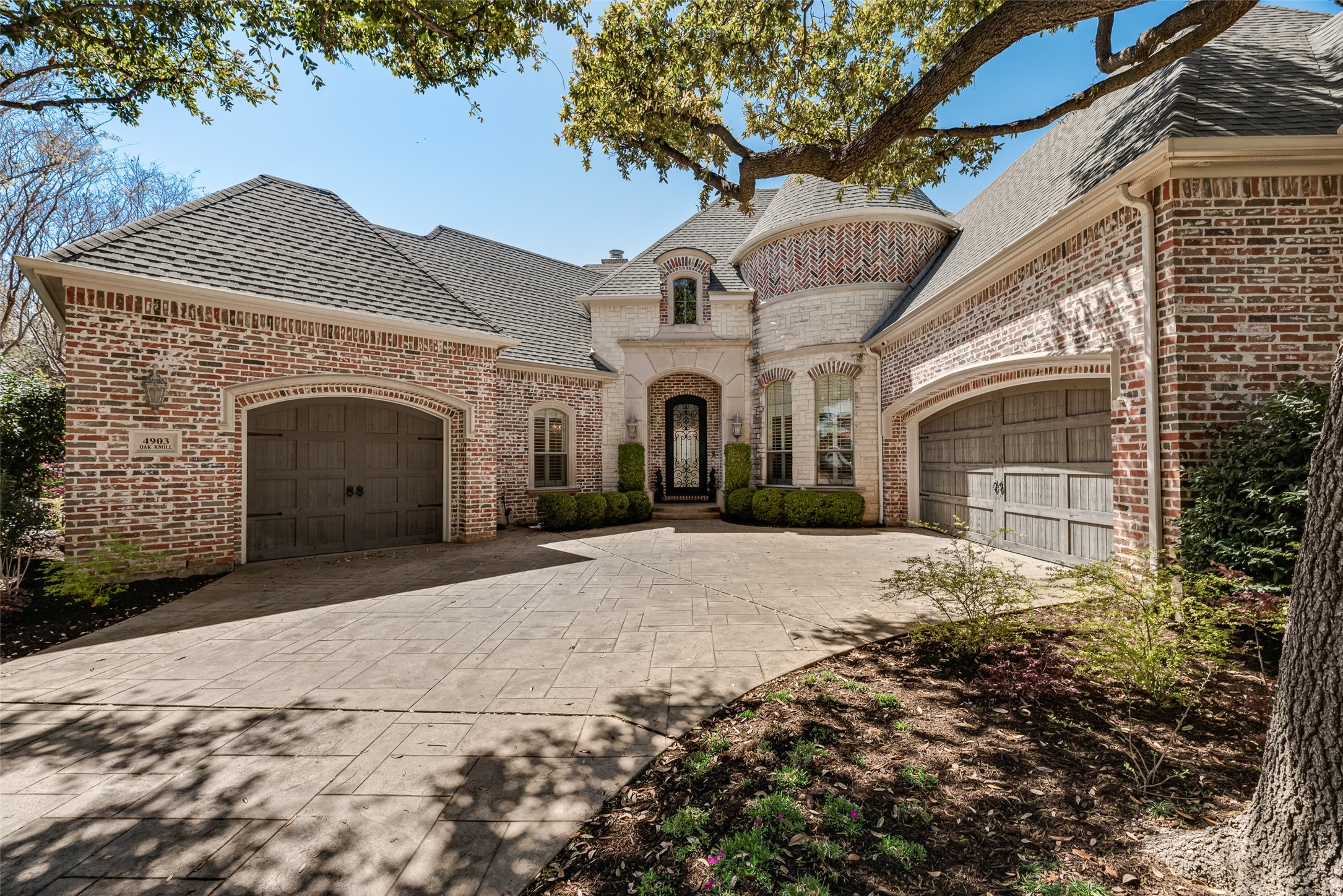 4903 Oak Knoll Lane