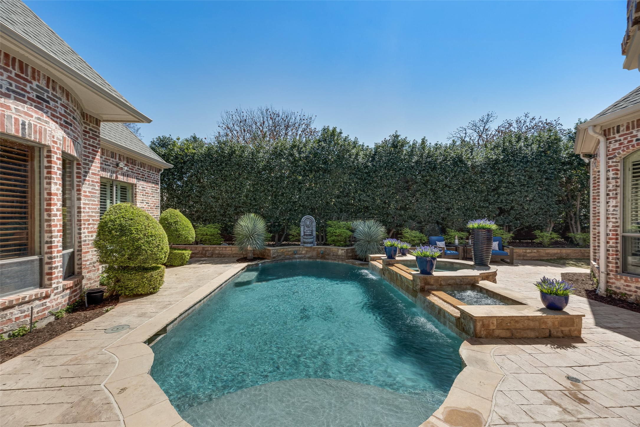 4903 Oak Knoll Lane