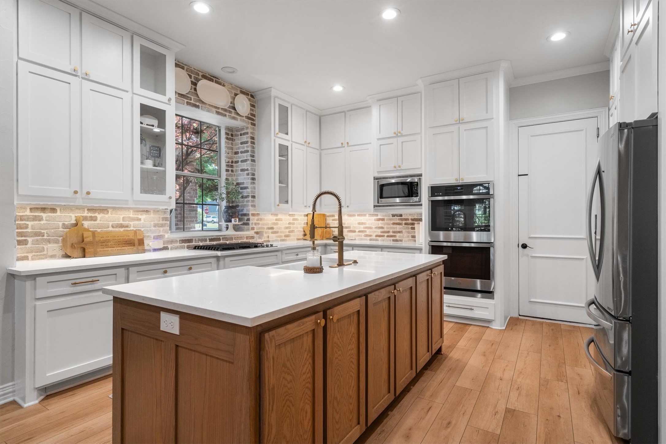 4804 Aurora Court