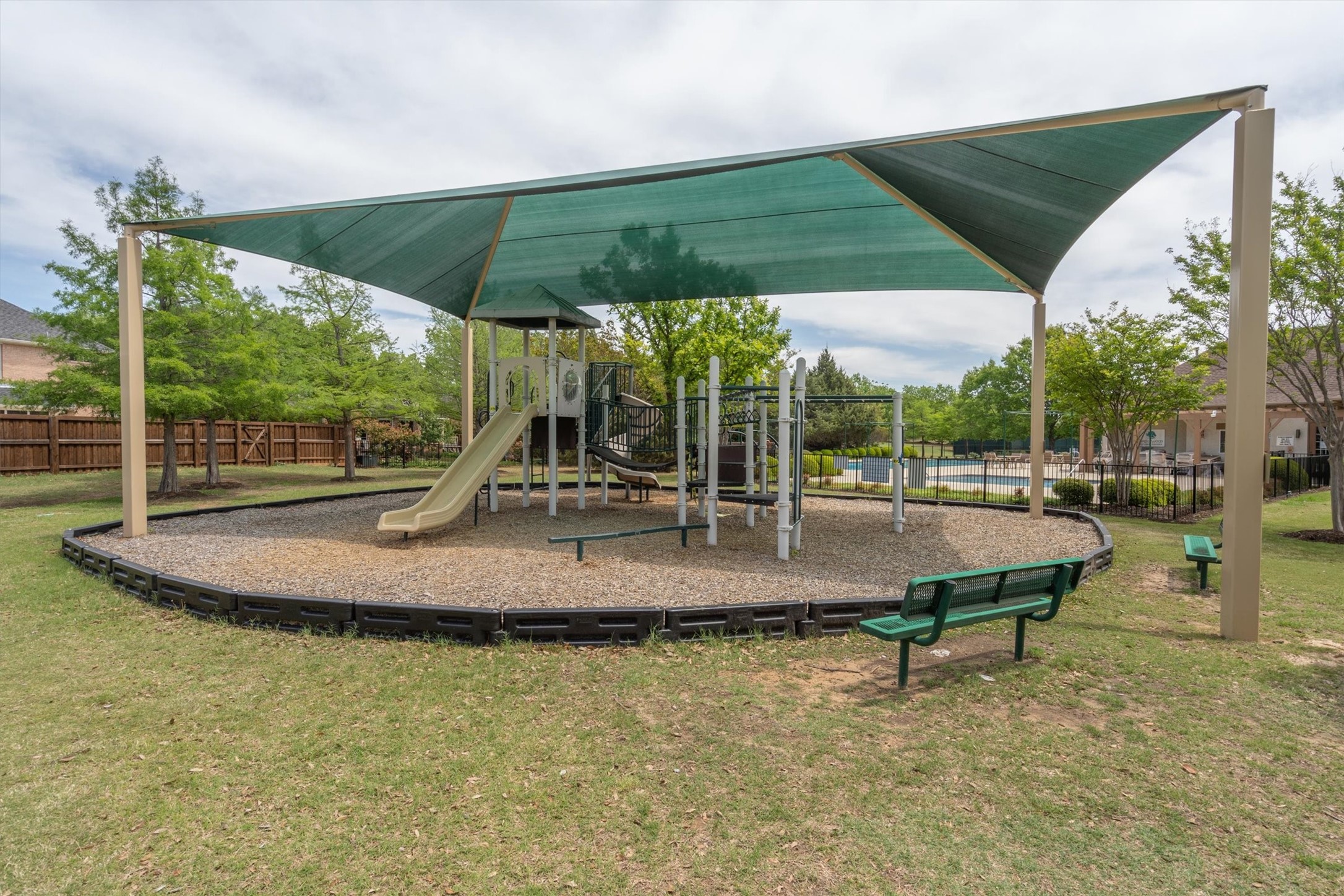 4804 Aurora Court